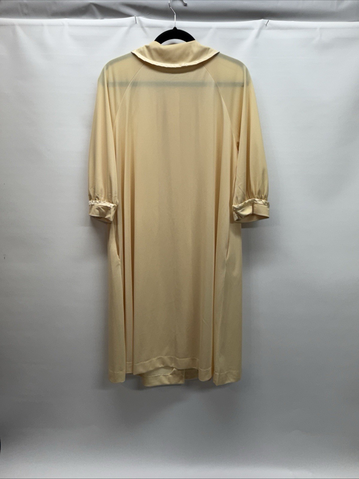 Vintage GOSSARD ARTEMIS Housecoat Robe Sz S Yellow Rose Embroidery Nylon USA