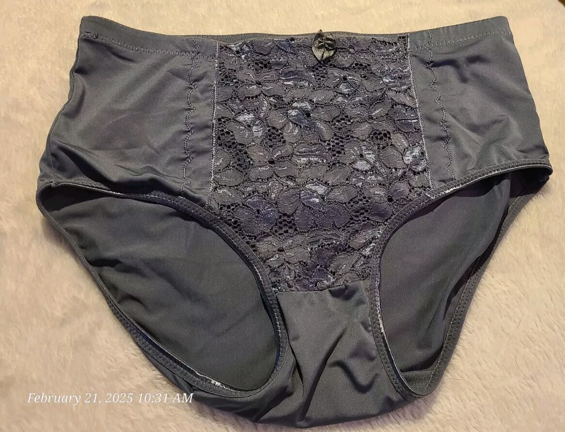 PINK K Grey L Large Brief panties Women’s 26 3/4″ Waist