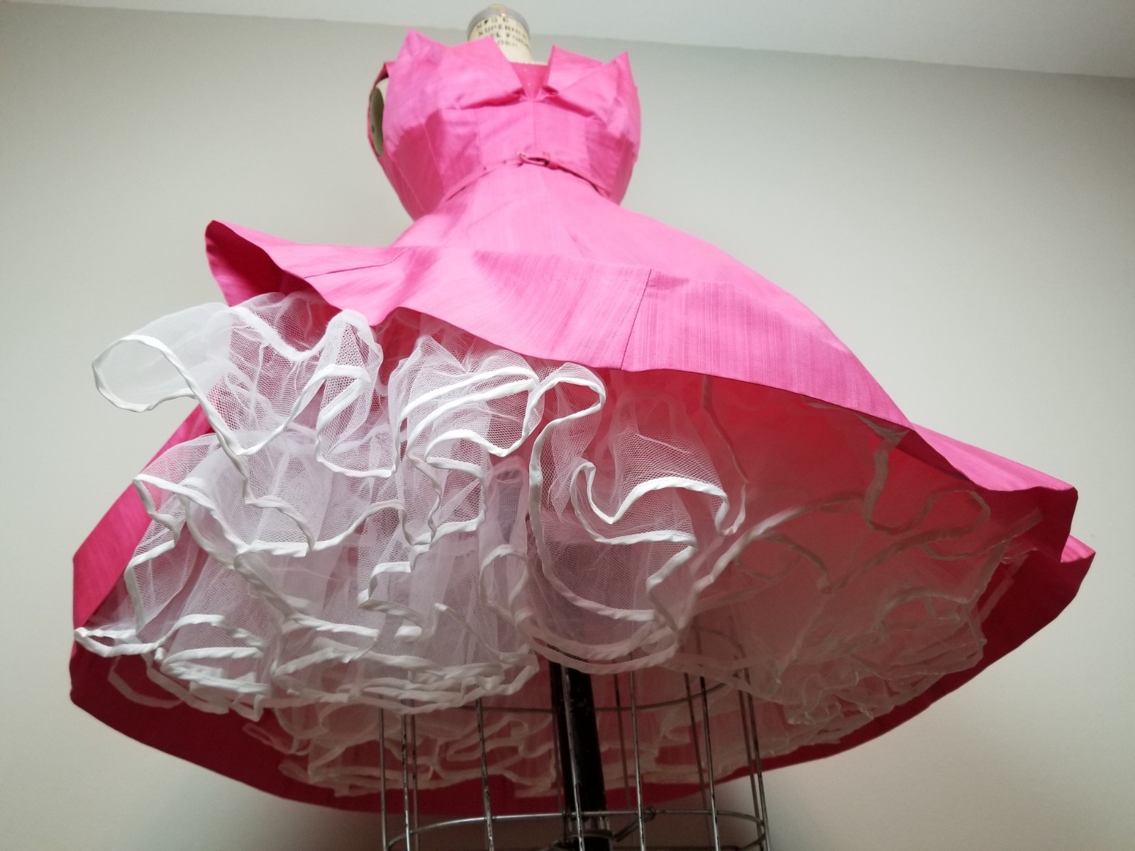 Vintage 1960’s Hot Pink Party Dress Rhinestone & Floral Details Ladies Size Sm