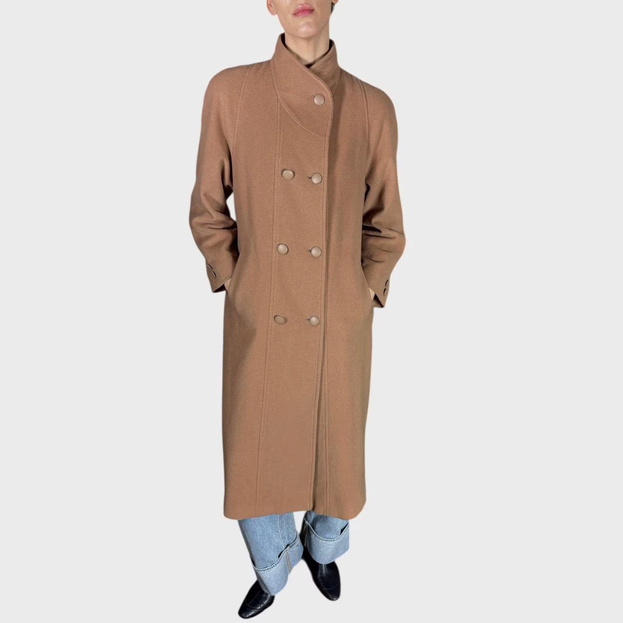 Vintage Cream Beige Wool Coat size US6/8; EU38/40