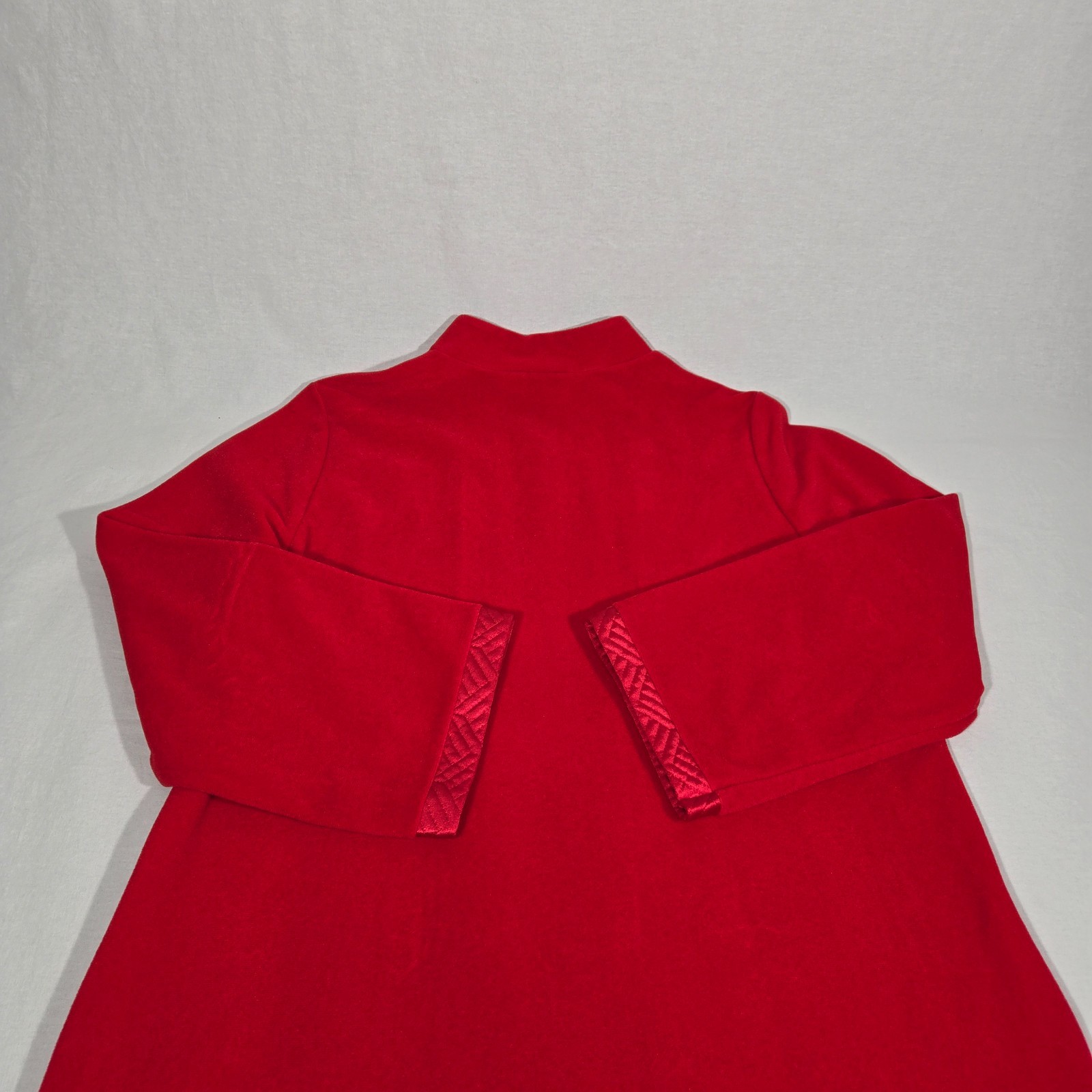 U.S.A. Vintage VANITY FAIR Red VELVET Satin Trim Mid-Length House Dress Size S.