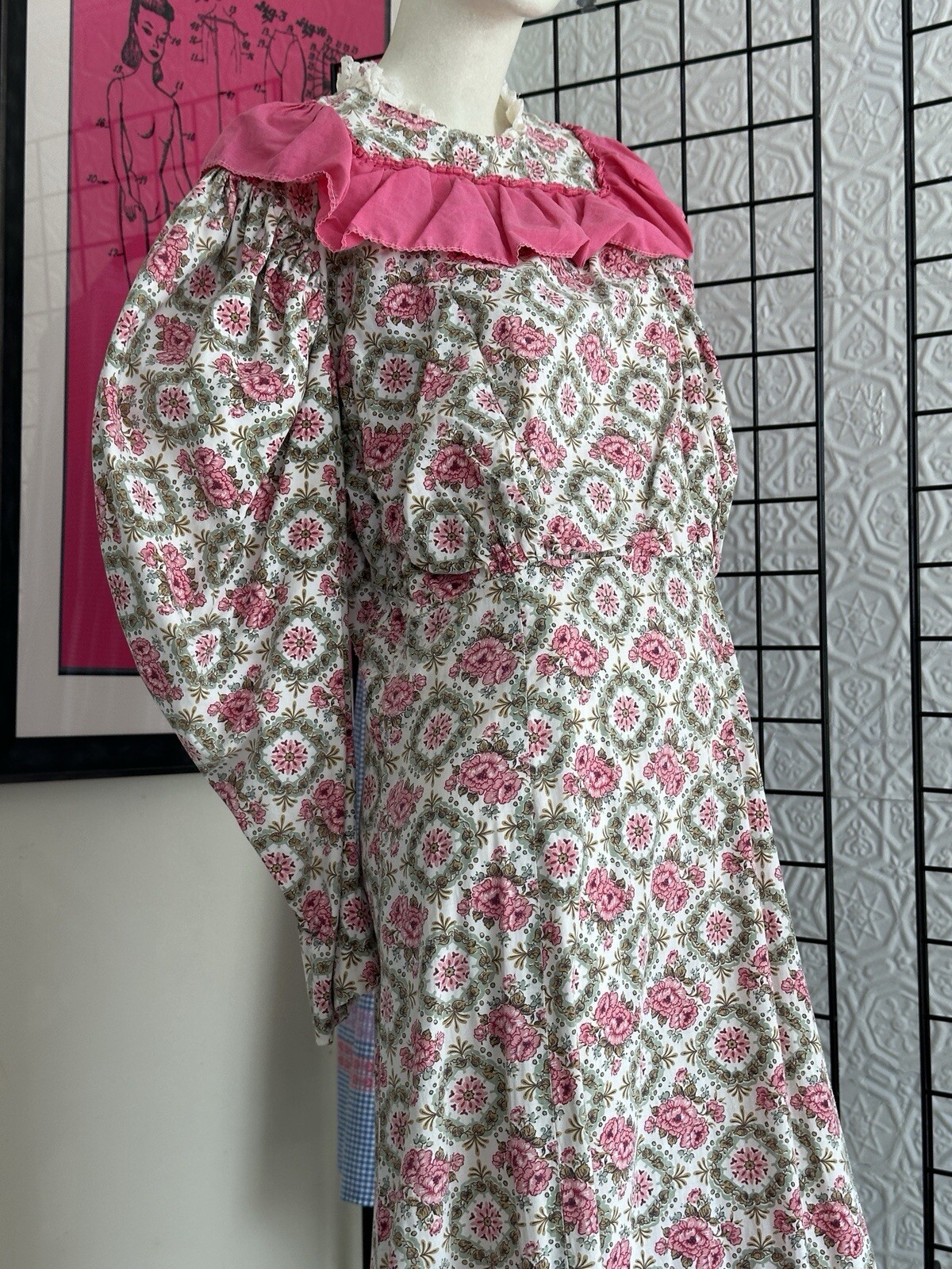 Vintage Theatrical Gown Dress-pink Floral Old World Victorian Style-prairie-M/L