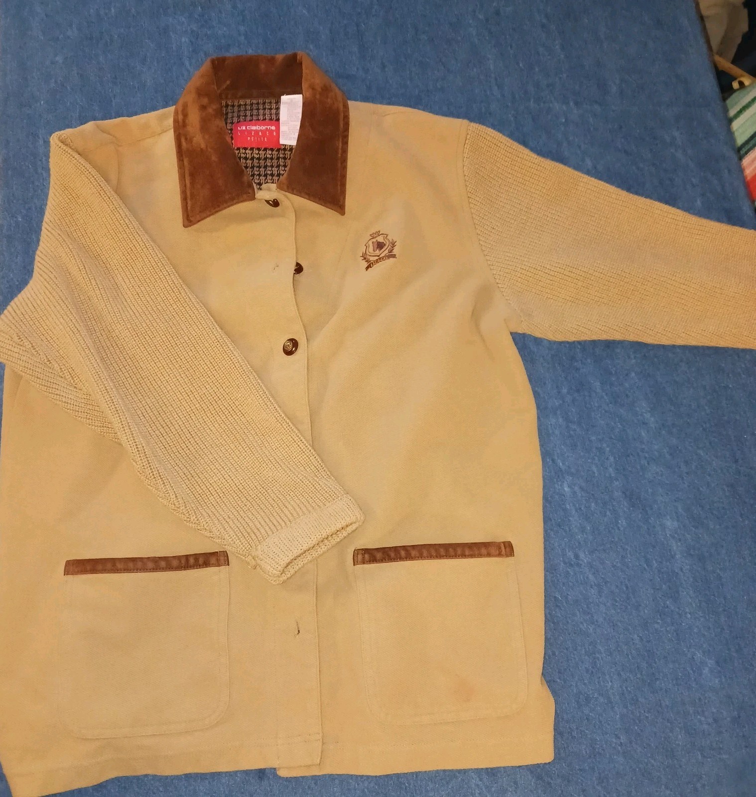 VINTAGE LIZ CLAIBORNE Liz & Co Petite S Sweater Coat Jacket Beige Horse Logo
