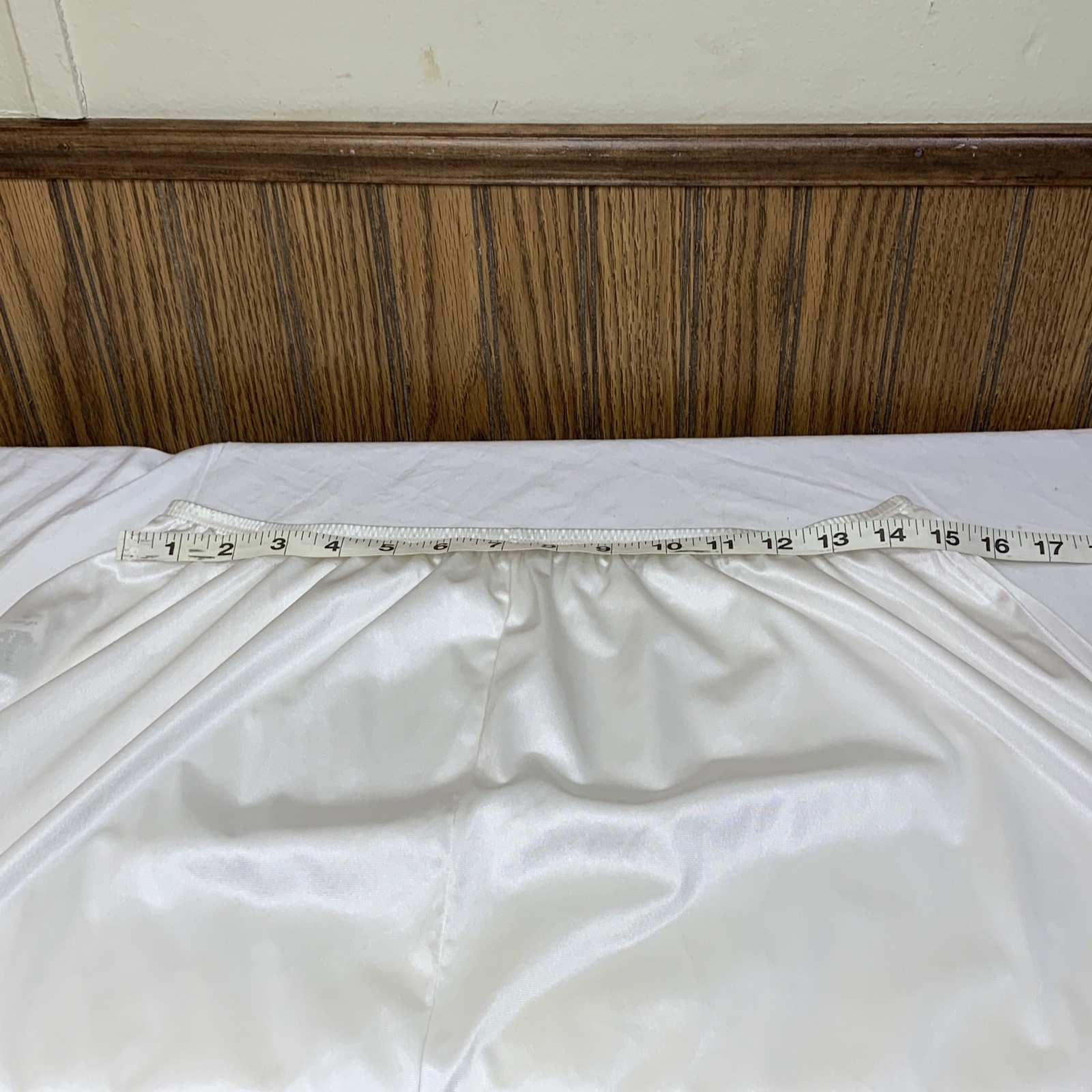 Vanity Fair Half Slip Skirt Dress XL Lace Hem Nylon Modest Lace Wide Sweep 35”