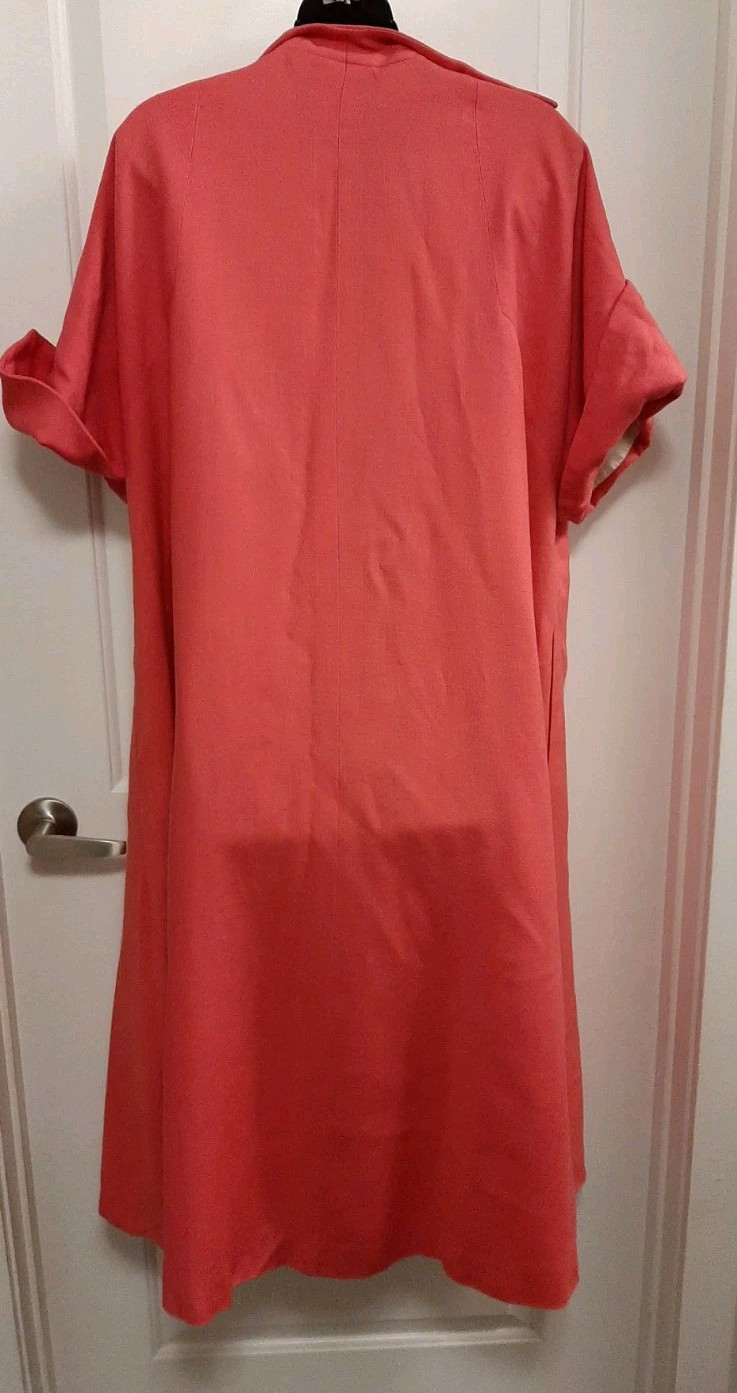 Vintage 1960’s Original Lilli Diamond of California Pink Short Sleeve Duster