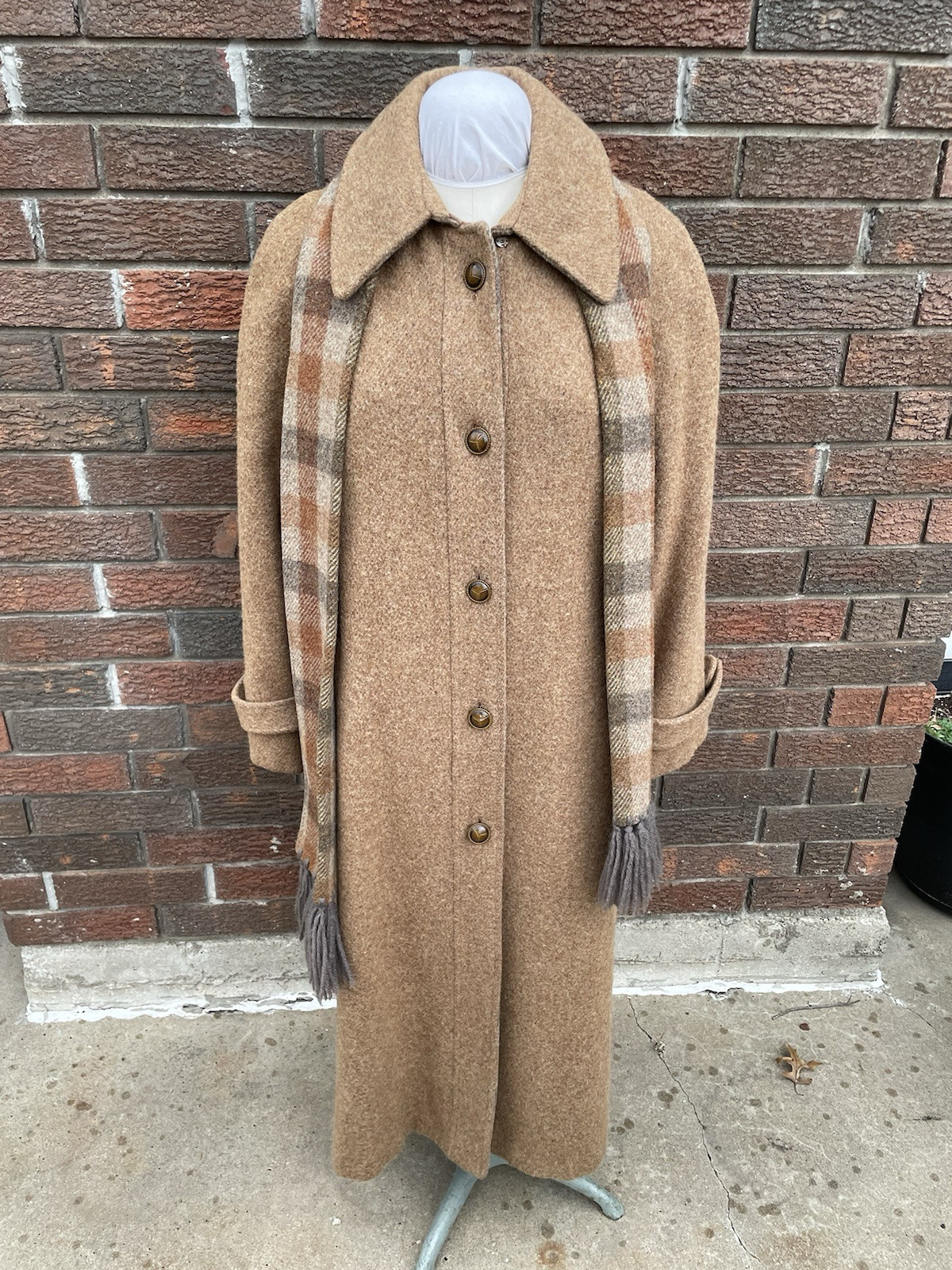 Vtg 70s Brown Wool Heavy French Coat w/ Built In Scarf Wrap Full Length Womens M