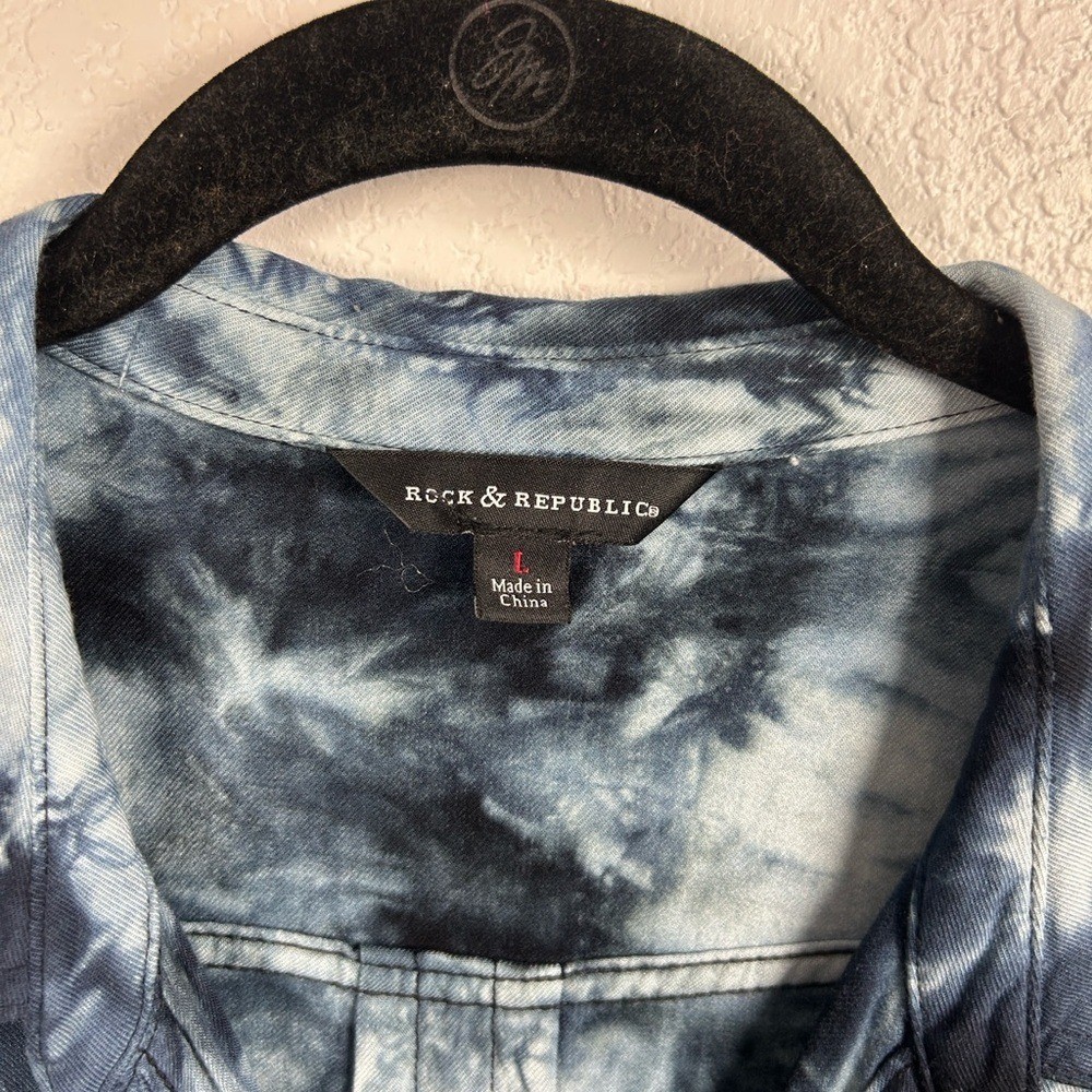 Rock & Republic Blue Tie-Dye Shirt Long Sleeve Button Down Sz L Career Wear