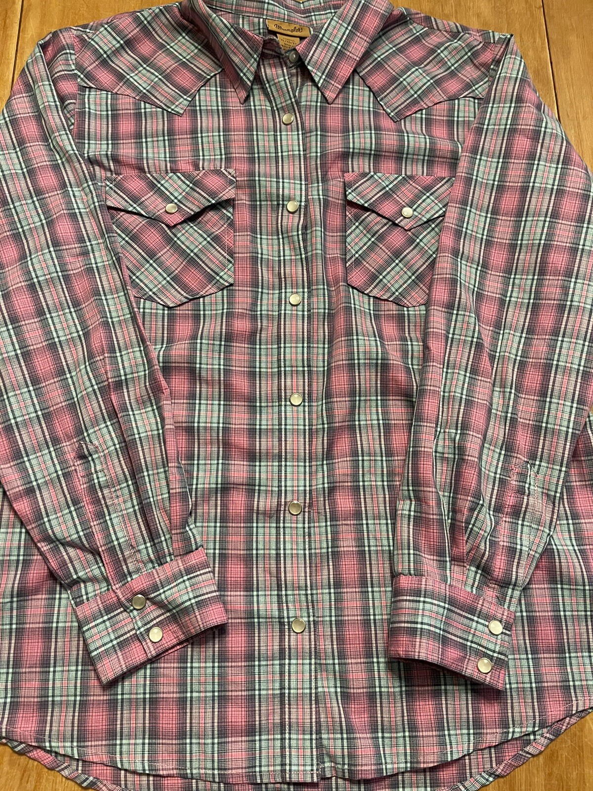 VTG 80’s 90’s Wrangler Denim Women’s Pearl Snap Button Up Shirt XL tall Pink