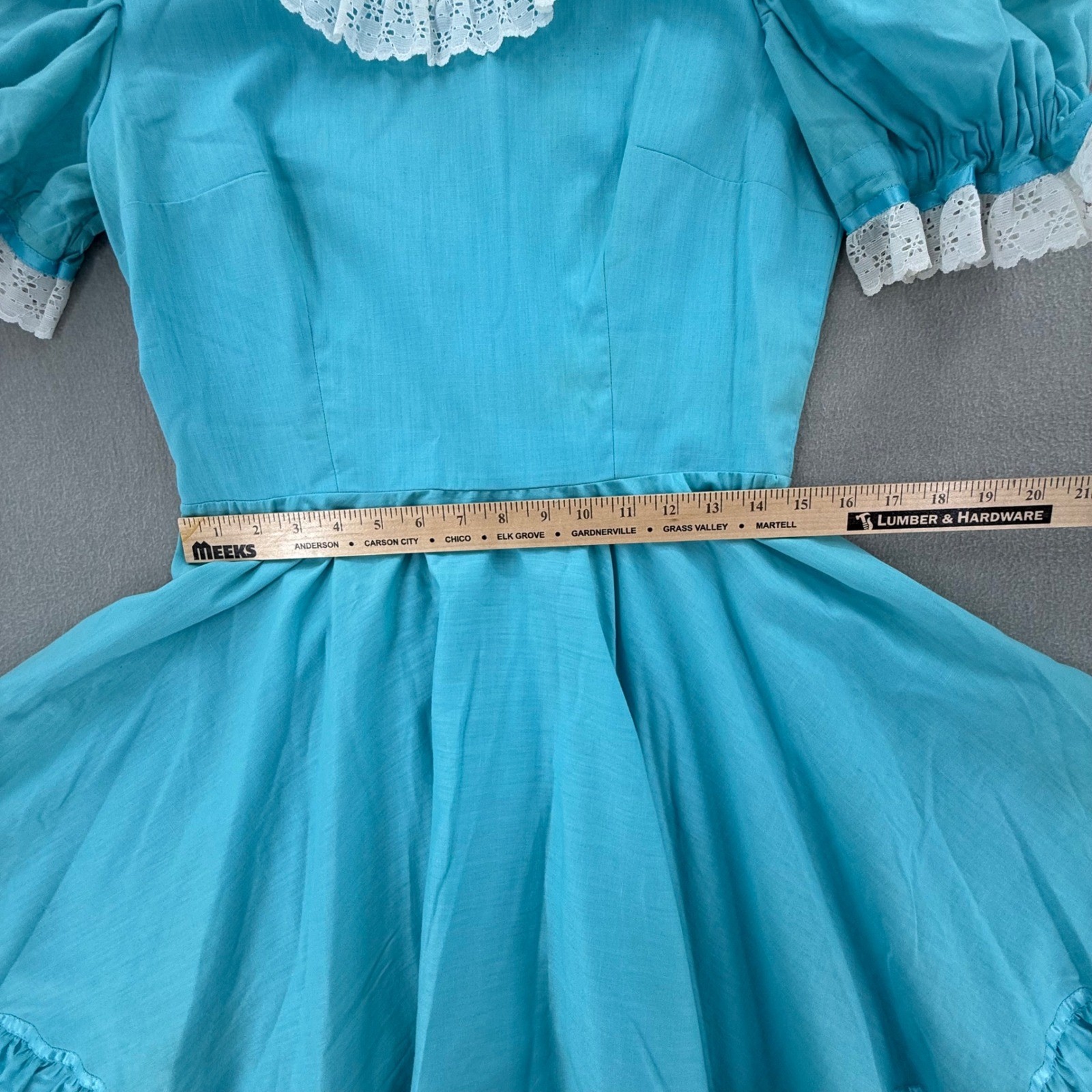 Vintage Square Dance Western Prairie Full Circle Eyelet Lace Pinafore Dress M