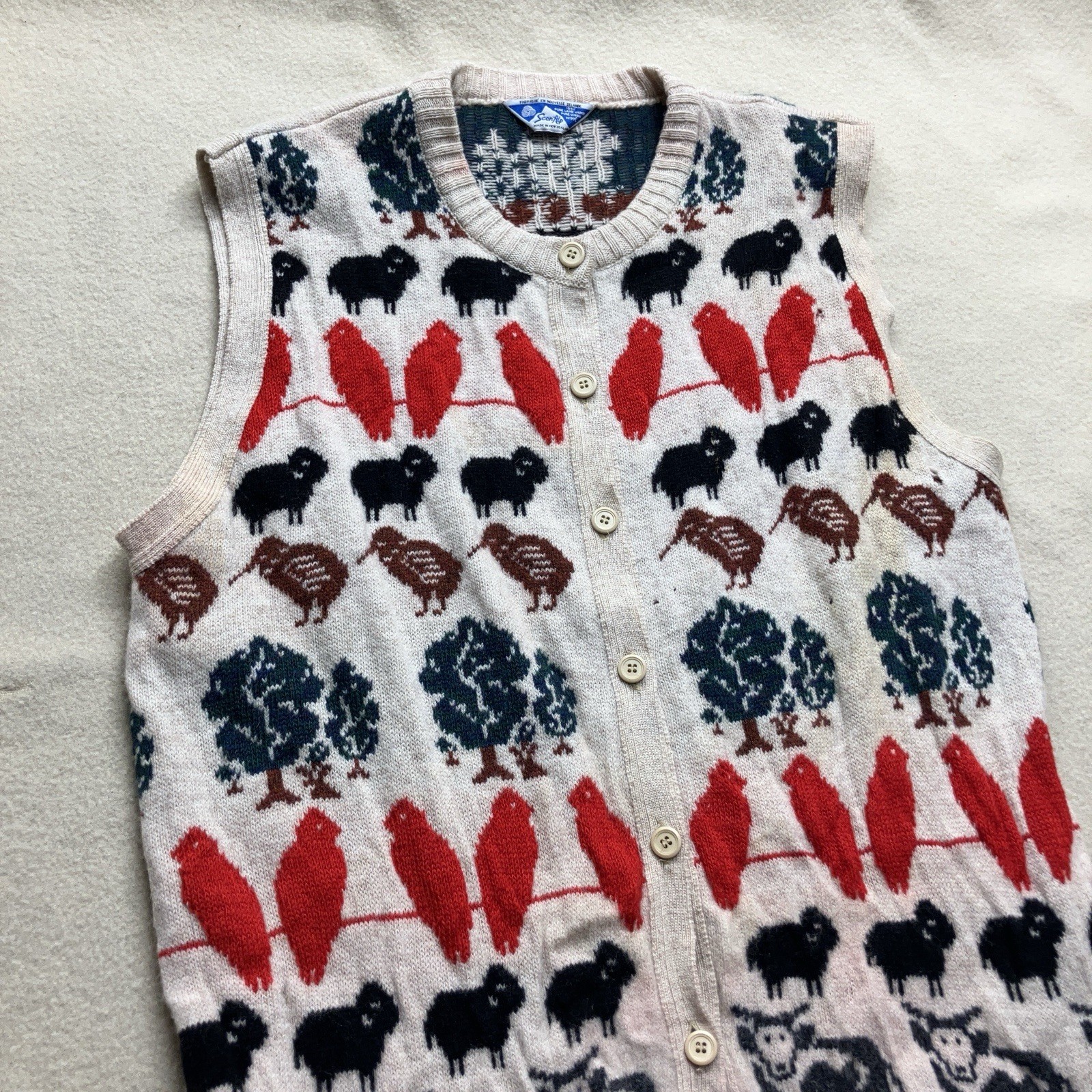 Vtg 80s PURE WOOL Knit Sweater Vest Made In New Zealand L Animal Theme Kiwi