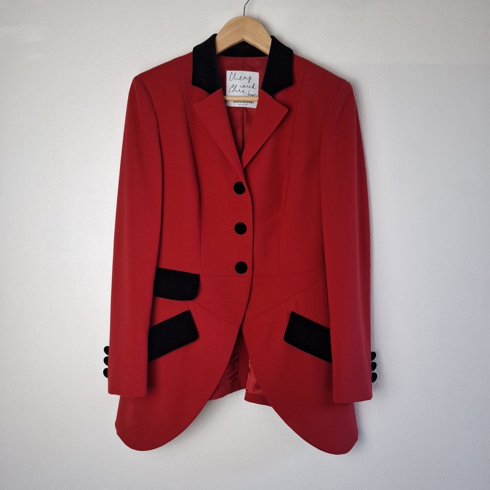 Vintage Moschino Cheap & Chic Red Wool Tuxedo Blazer Black Velvet IT 44 AU 12-14