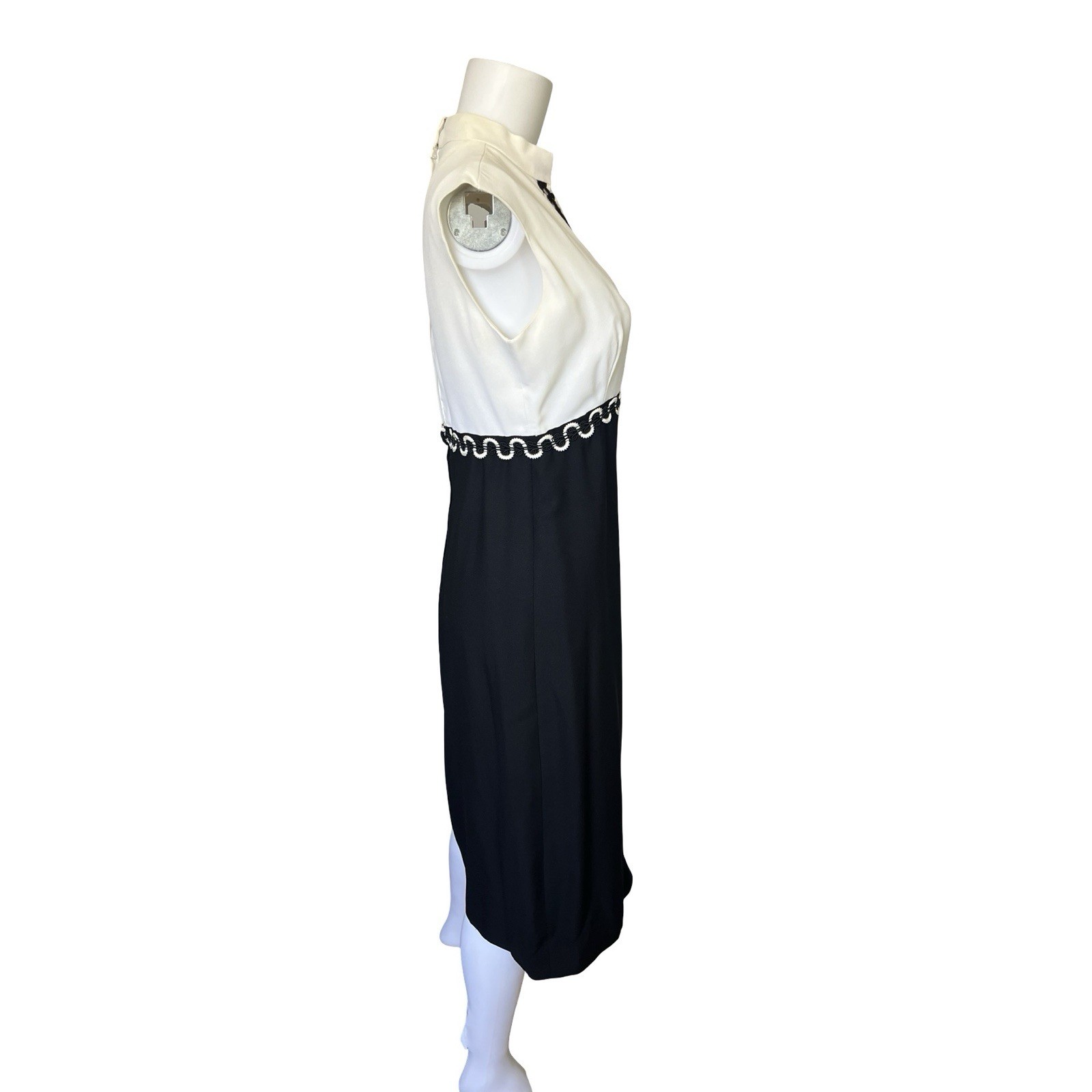 Vintage 70s Black and White Dress Sleeveless Ribbon Trim Secretary Green