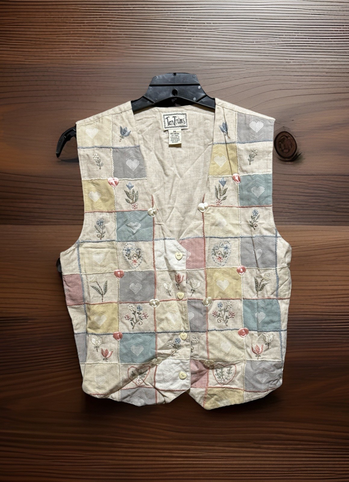 Tan Trums Hearts & Flowers Vest Cottagecore Lace Heart Buttons Cute Vtg 1990s