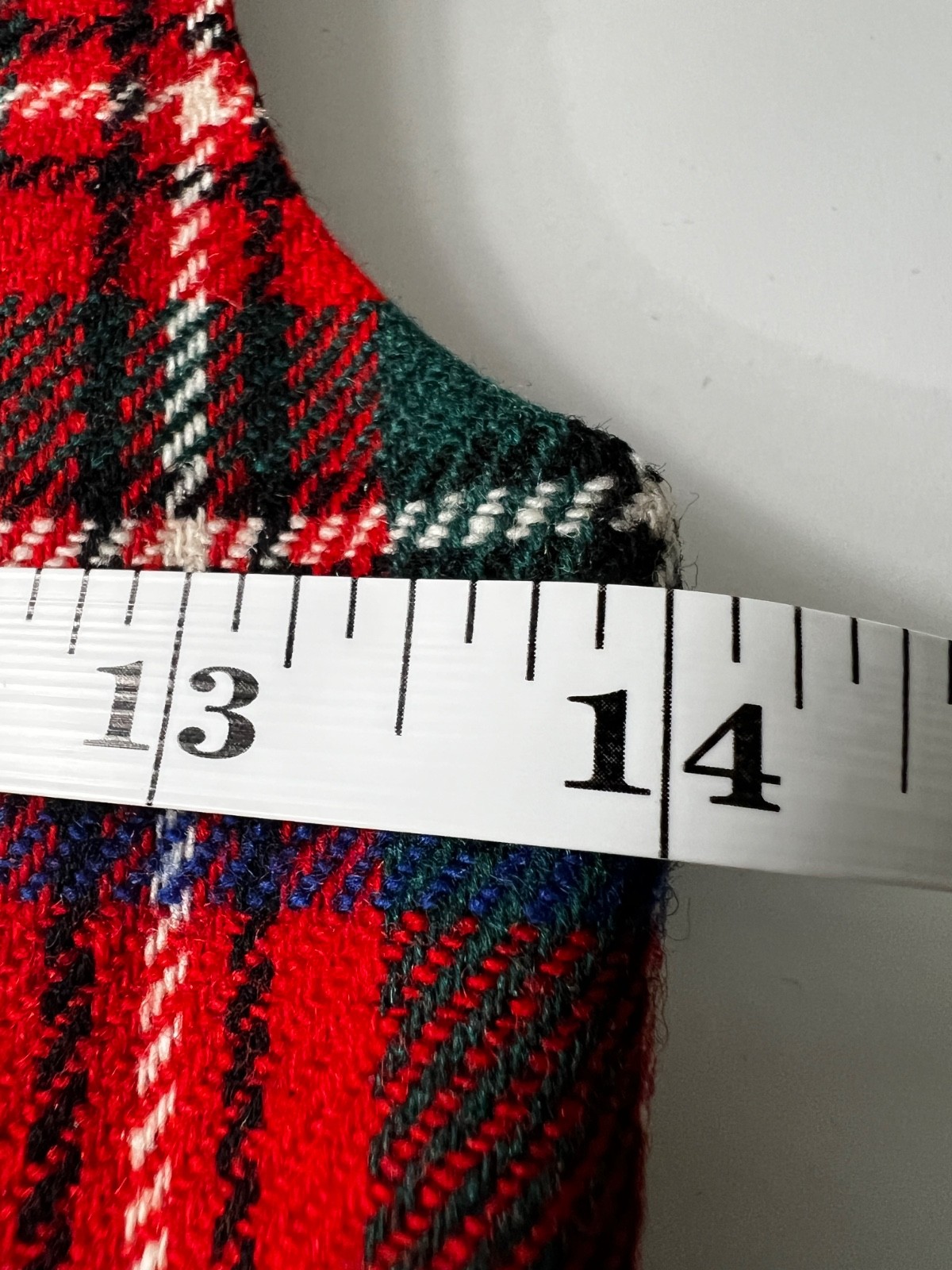 Vtg Rally Klad Red Black Gold Tartan Plaid Vest Sz. 6 Made in Scotland 100% Wool