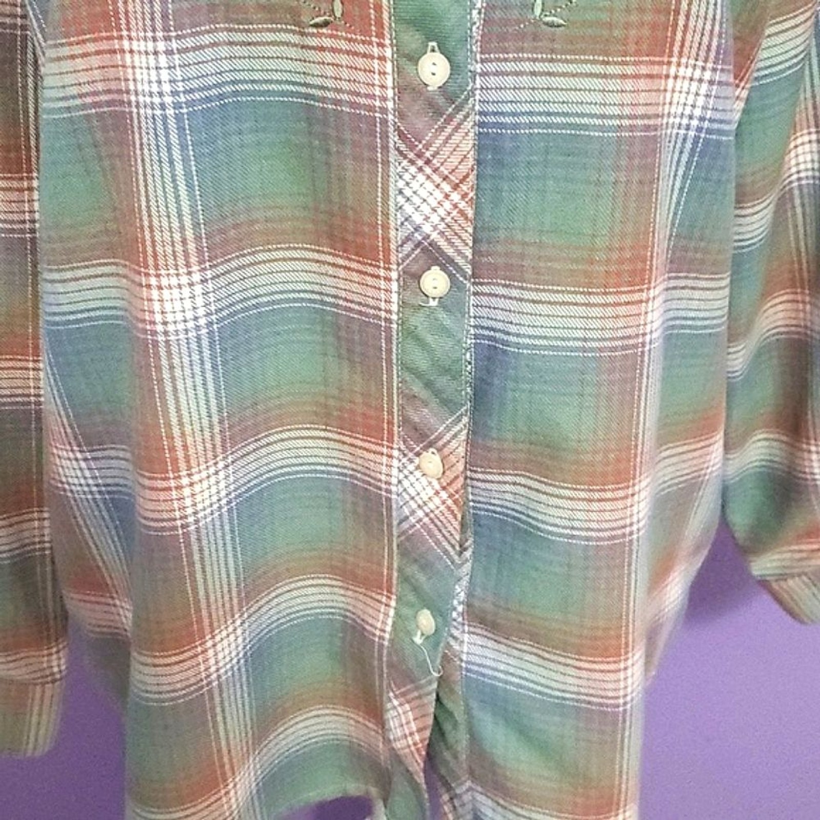 VTG Teddi Sage Green Plaid Embroidered Long Sleeve Button Down Flannel Shirt S