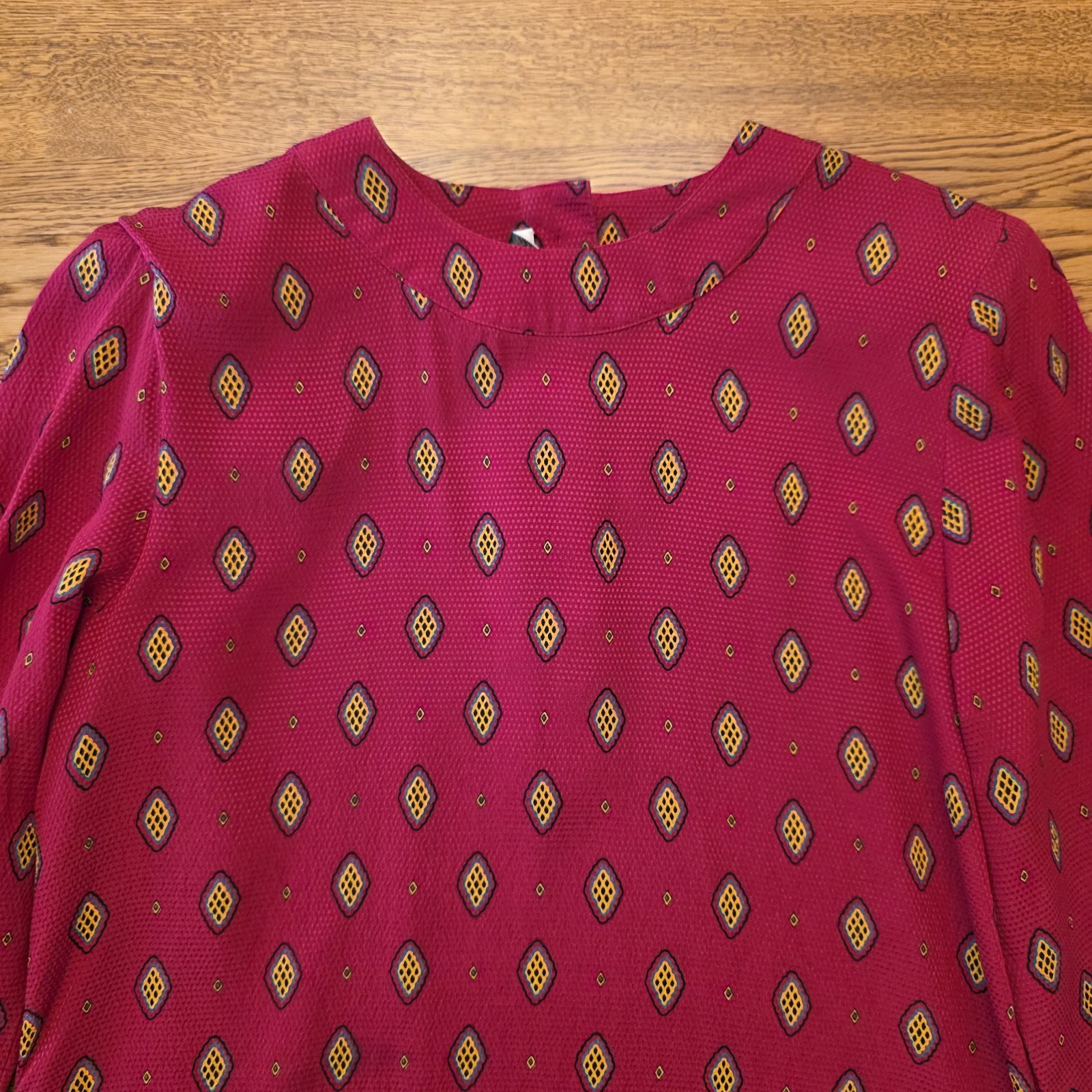 100% Silk Womens Size 8 Constance Saunders Richard Warren Blouse Geometric 80s