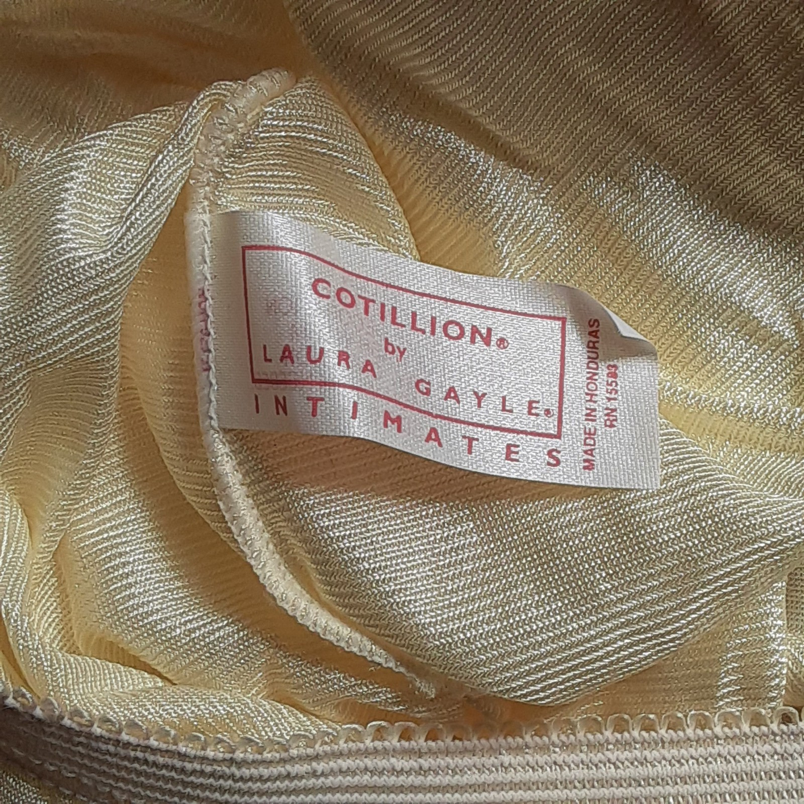 Shiny Nylon Cotillion Granny Panties Size 6 Light Yellow NWT Cotton Gusset