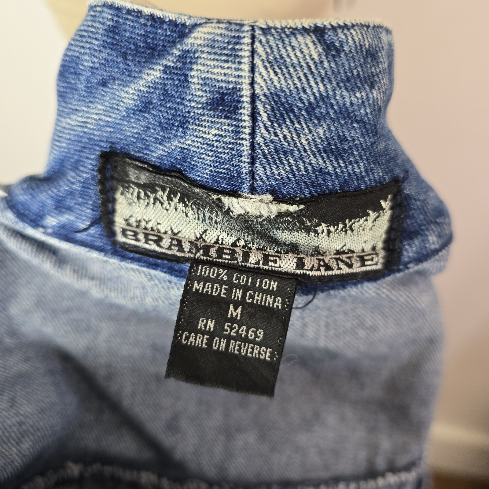 Bramble Lane Vintage Denim Jacket Sz Medium hot air Balloon applique puff paint