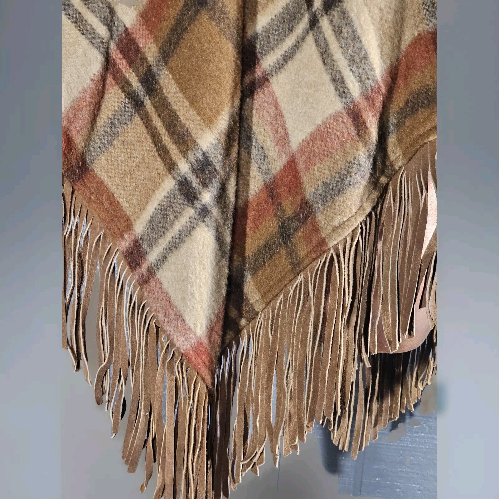 VTG Iconic 1970s Pioneer Wear Plaid Wool & Leather Womens Cape, One Size