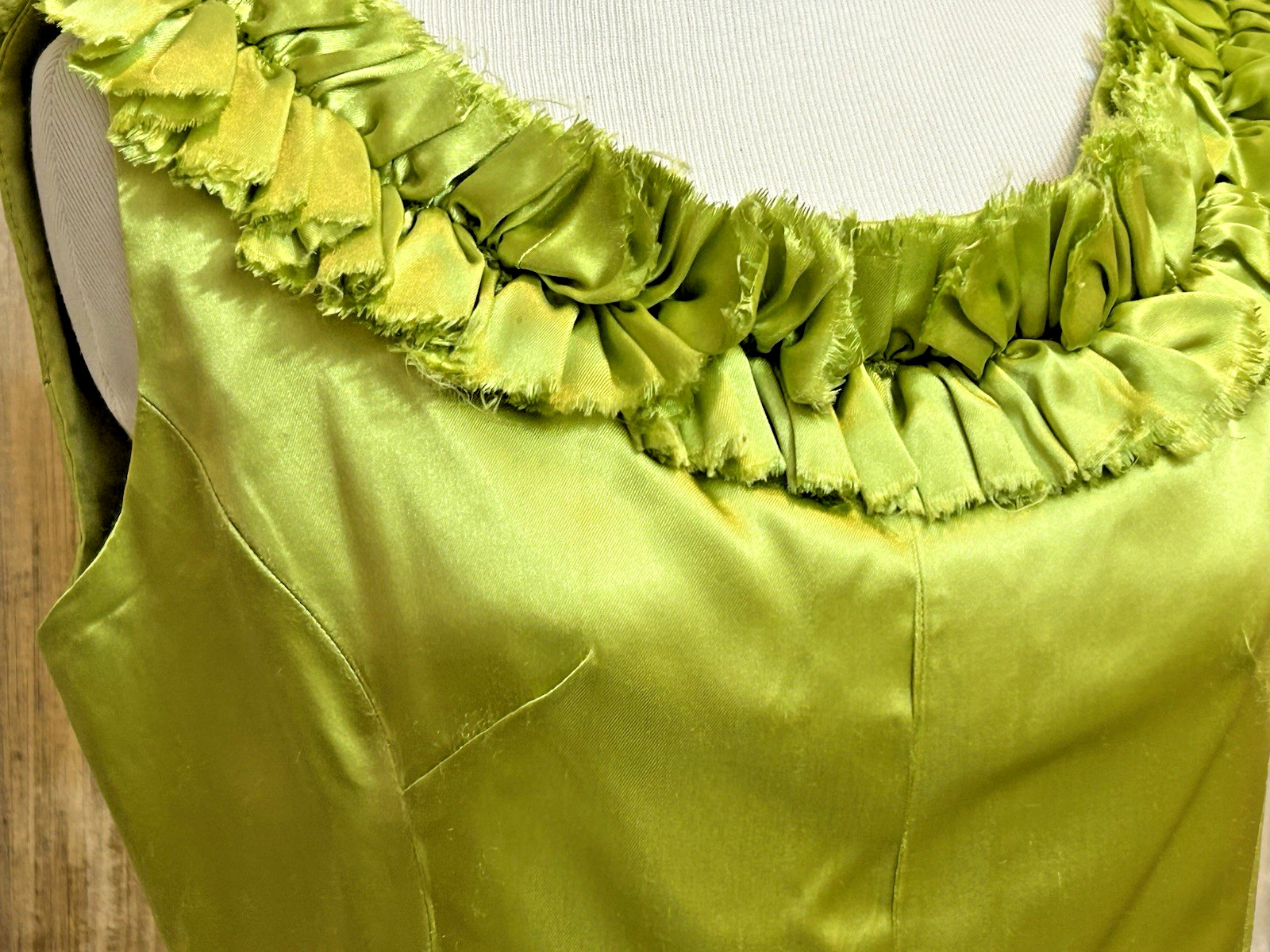 Vintage Handmade Satin Whimsical Green Party Dress – Flower, Fairy Costume Sz M