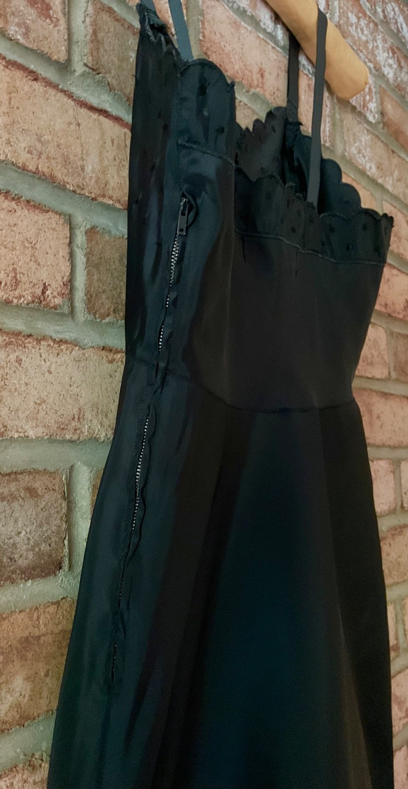 VTG BARBIZON TAFFETA BLEND 'TAFREDDA’ 'CANDIE’ SZ 9 BLACK FULL SLIP MINT UNWORN