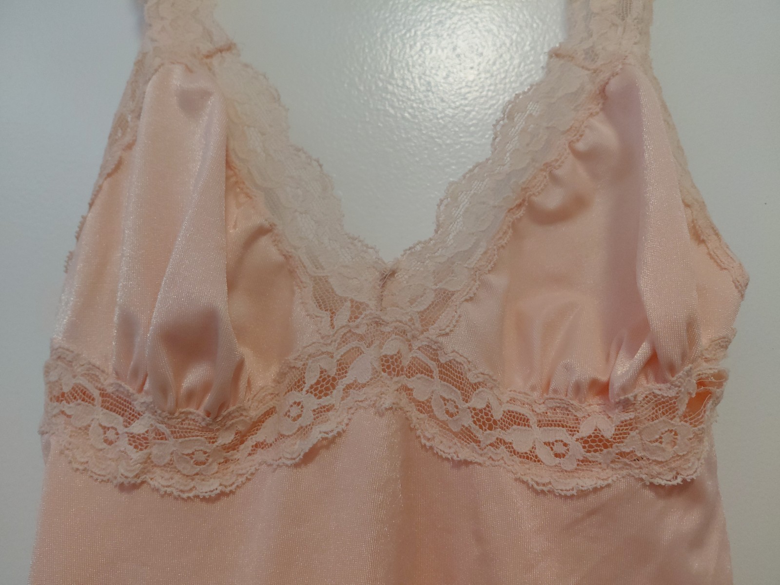 Vintage Olga Body Suit Satin & Lace Detail Boudoir Lingerie Peach Small