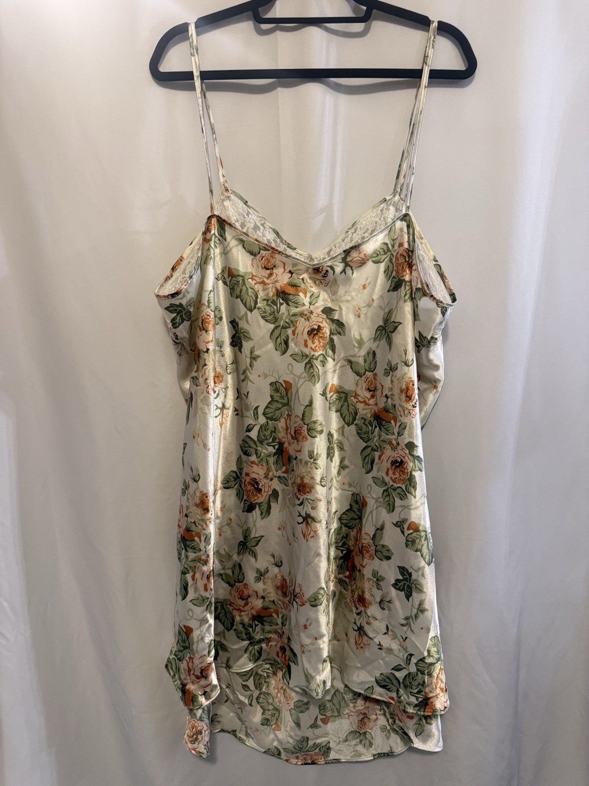 Vintage Intimate Pleasures Button Up Gown Robe Size 26/28 SKU 0125