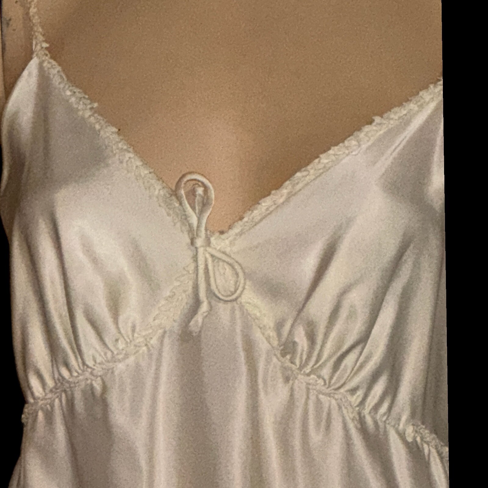 Vintage DUTCHESS Ivory Rayon Satin Nightgown Sz S Small
