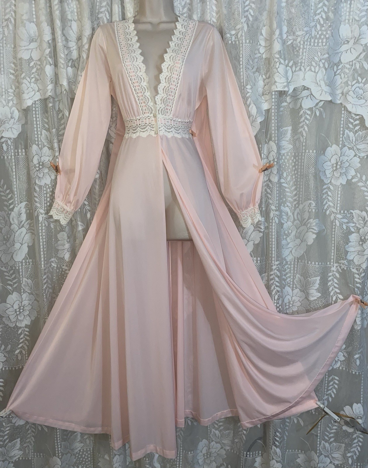 VTG M OLGA Peachy PINK Secret Stretch SOFT NYLON Peignoir Robe for nightgown