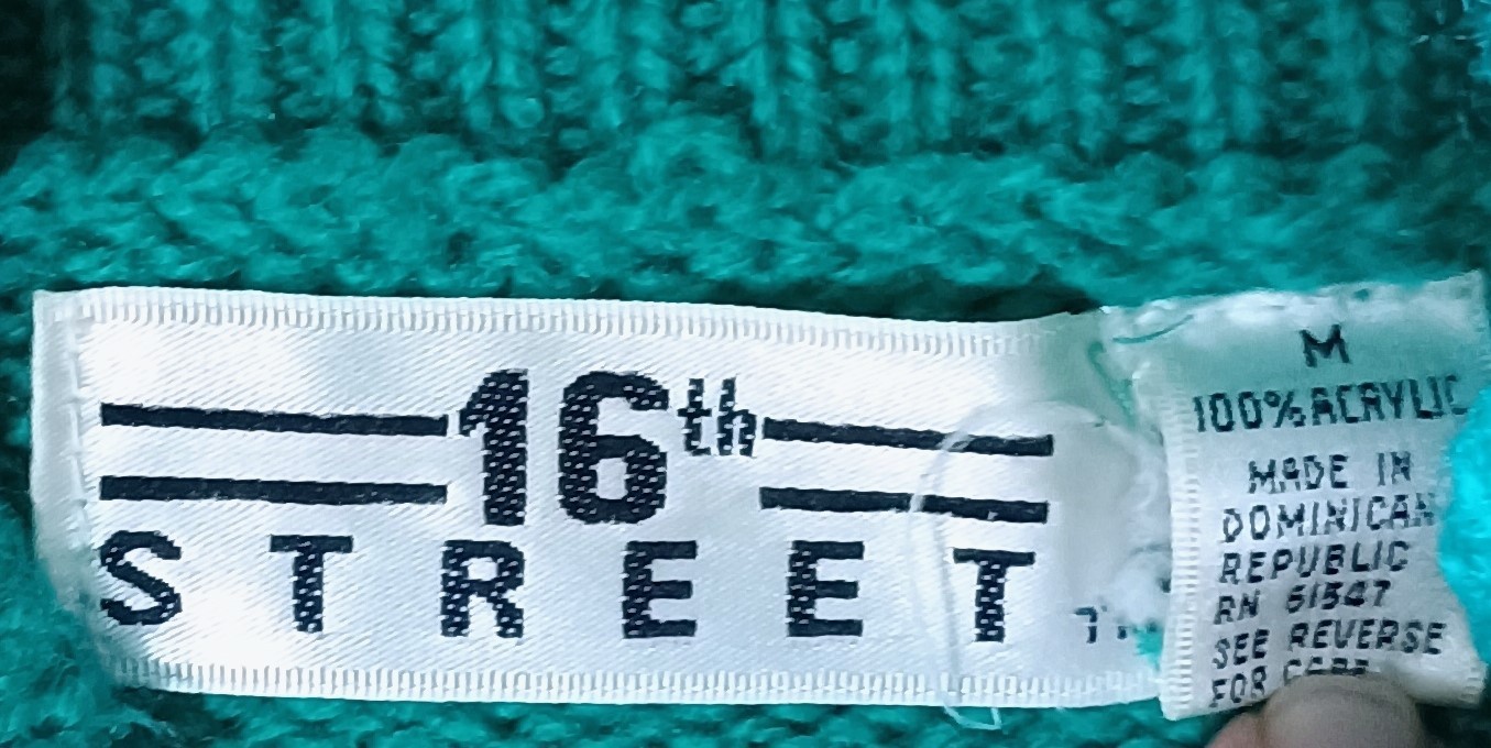 vintage 1980s–1990s geometric knit pullover sweater 16th Street Size M