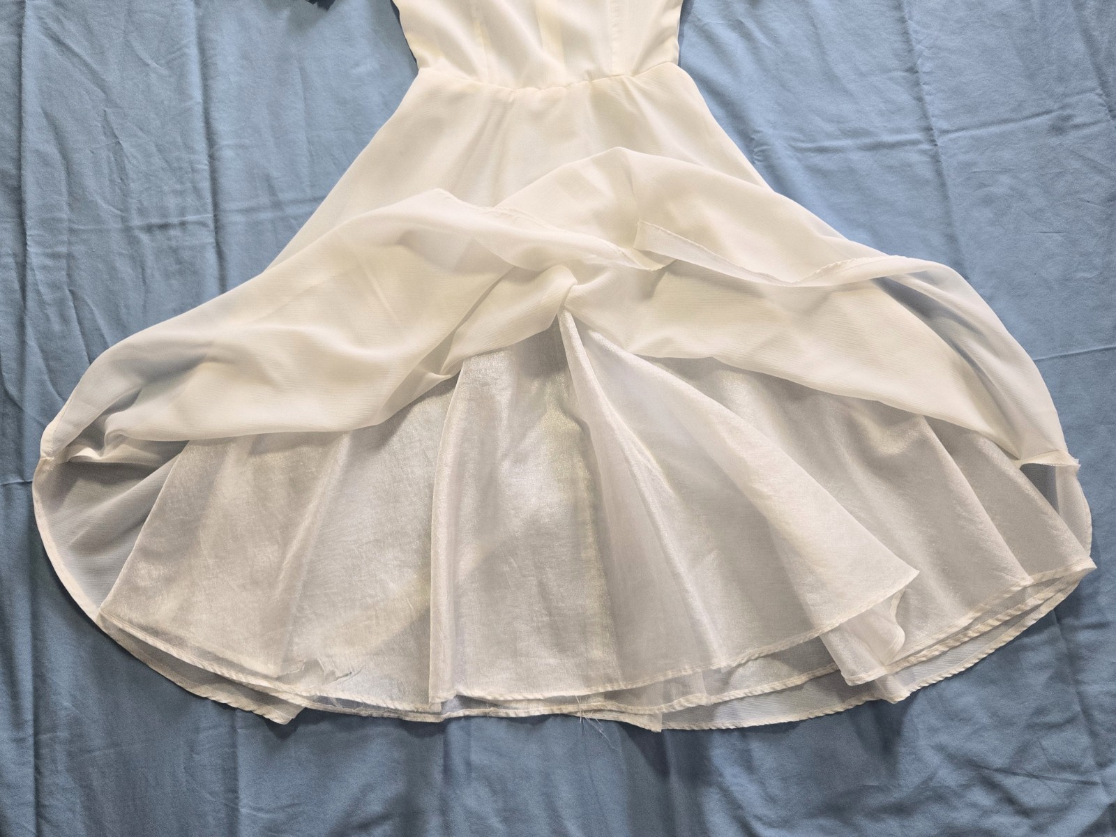 Vintage Simple White Puff Sleeve Circle Skirt Dress with Blue Ribbon Handmade