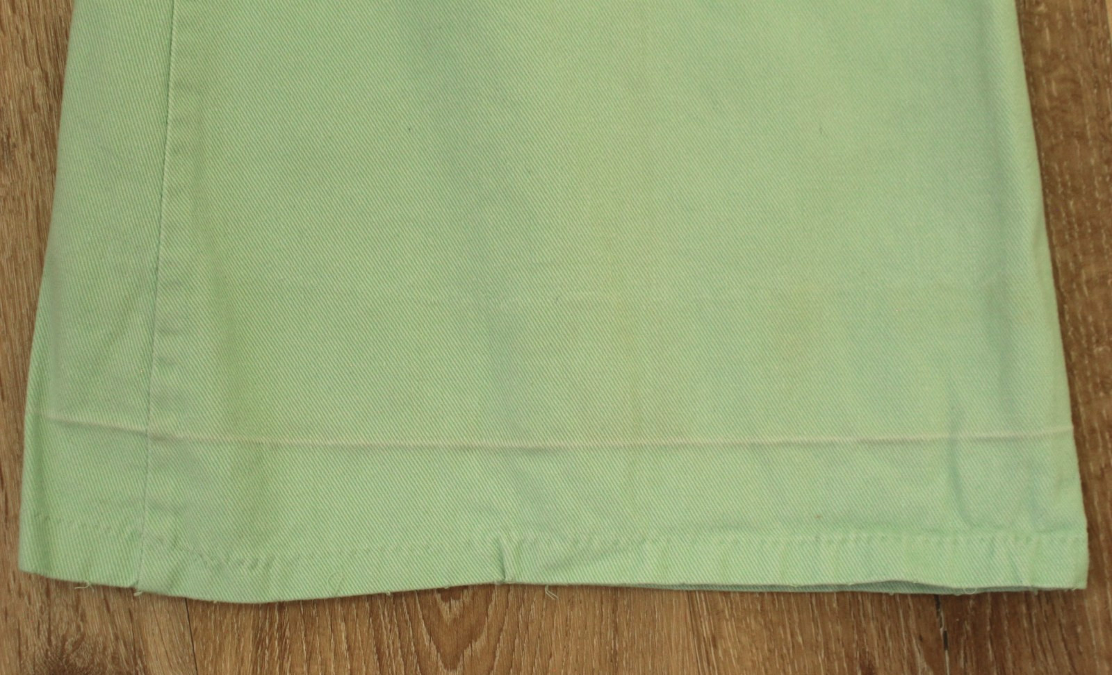 VTG Women’s 70s Mint Green Super Flare Bellbottoms Jeans XS / Sz 25″ 1970s