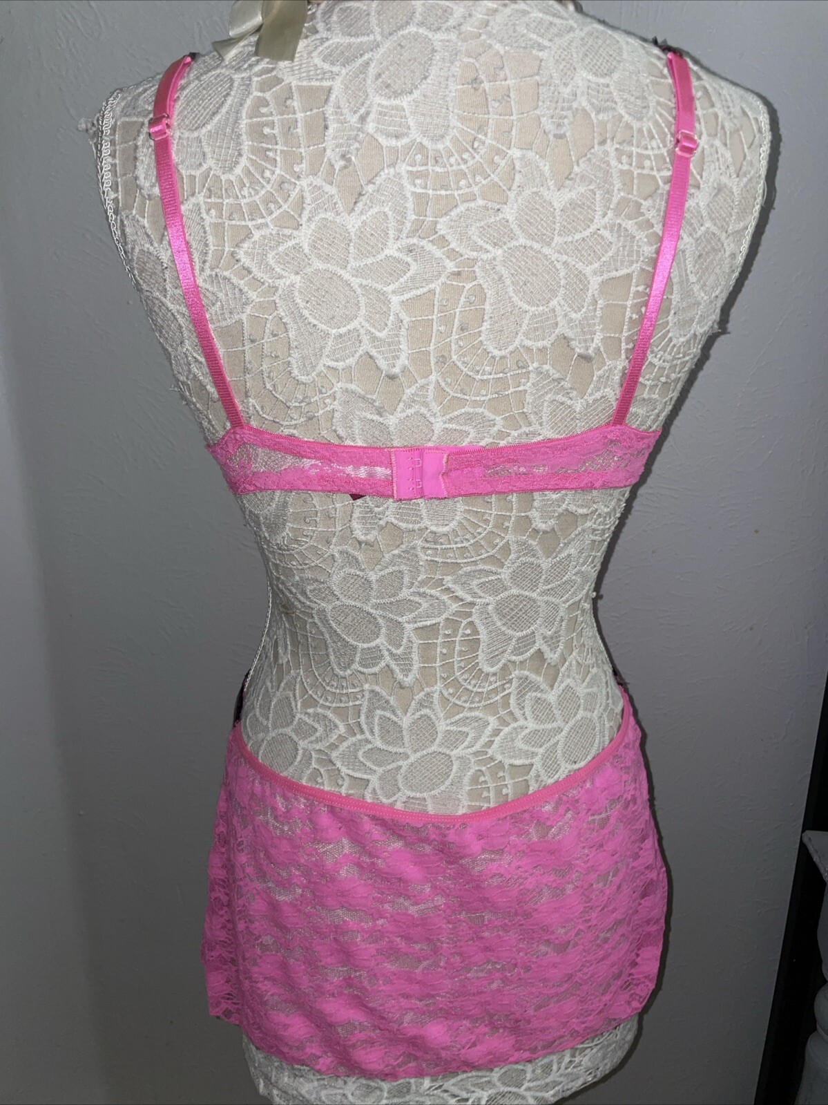Pink Maid Womans L NIGHTIE LINGERIE Push Up Bra Open Sides Skirted Lace Cosplay