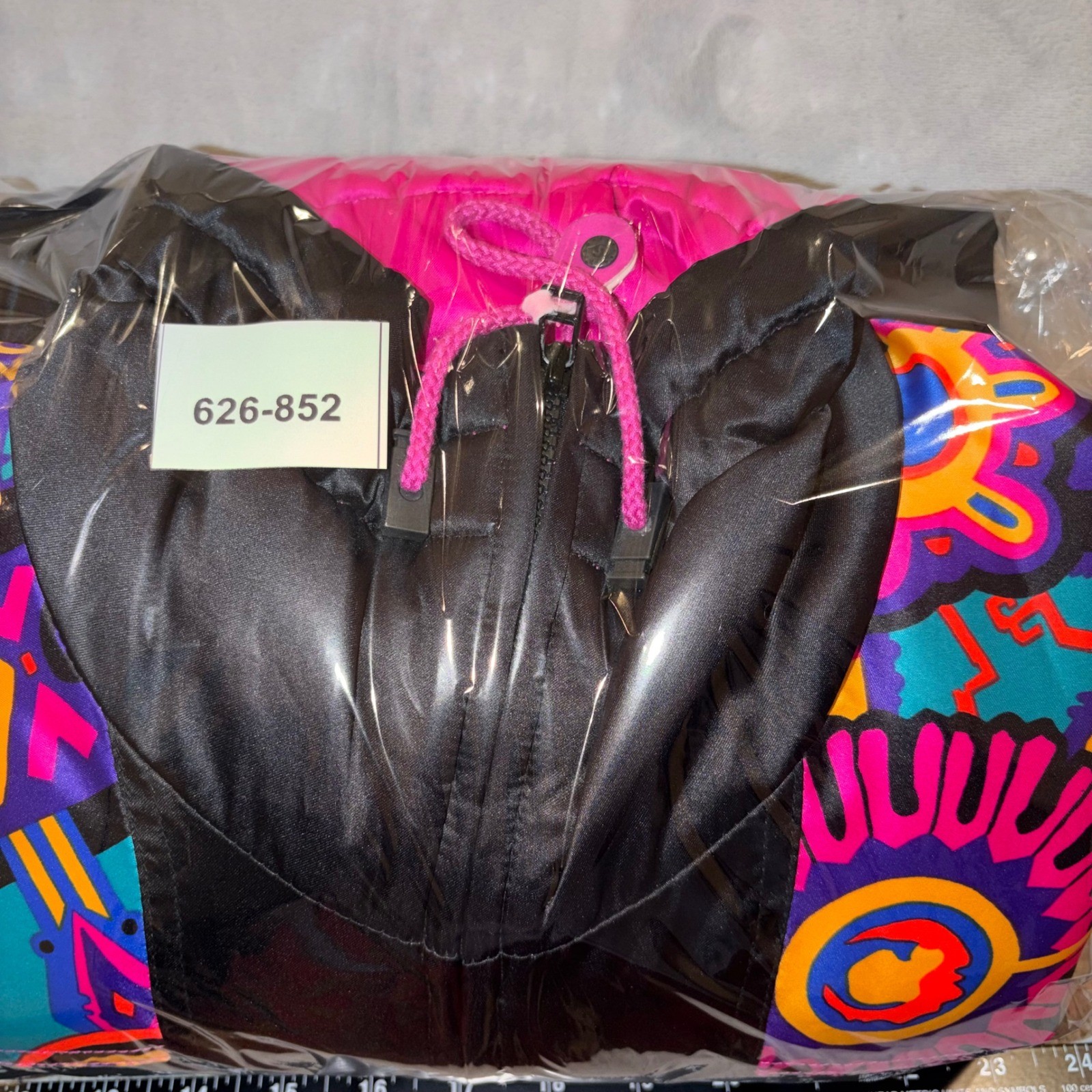 Vintage Skyr Ski Jacket Womens 8 Black Neon Pink Geometric 80s Windbreaker Retro