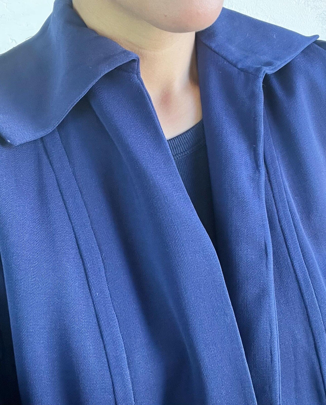 PLUS SIZE Navy Blue Wool GABARDINE 1940’s 40s Vintage Pleated Swing Jacket L Xl