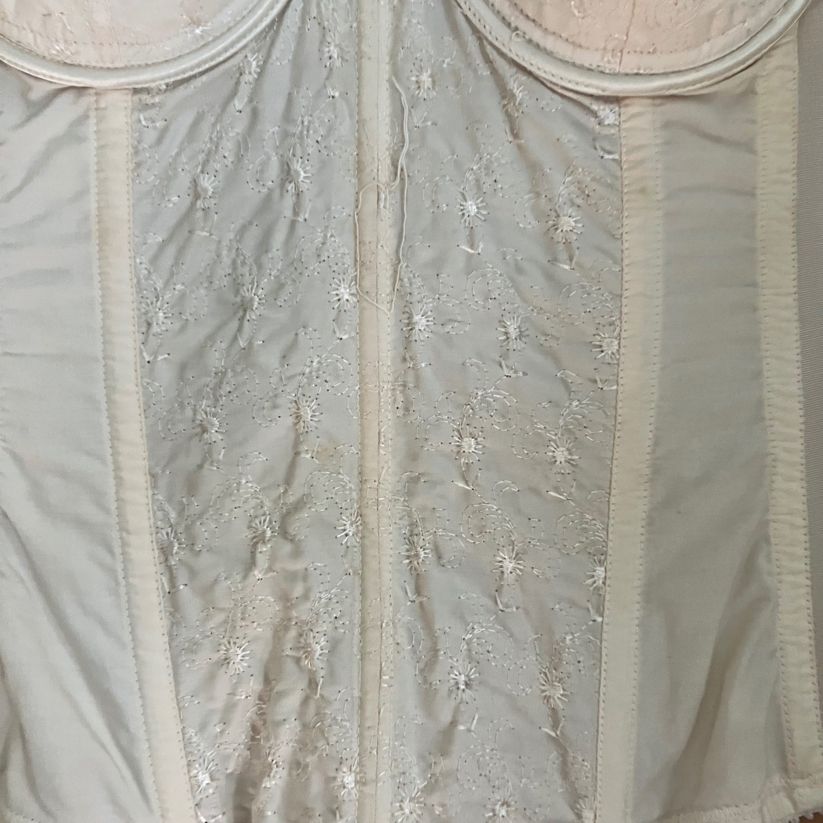 Vintage Charmode Sears Roebuck Nude Embroidered Corset Bustier 34A Garter Pin-Up