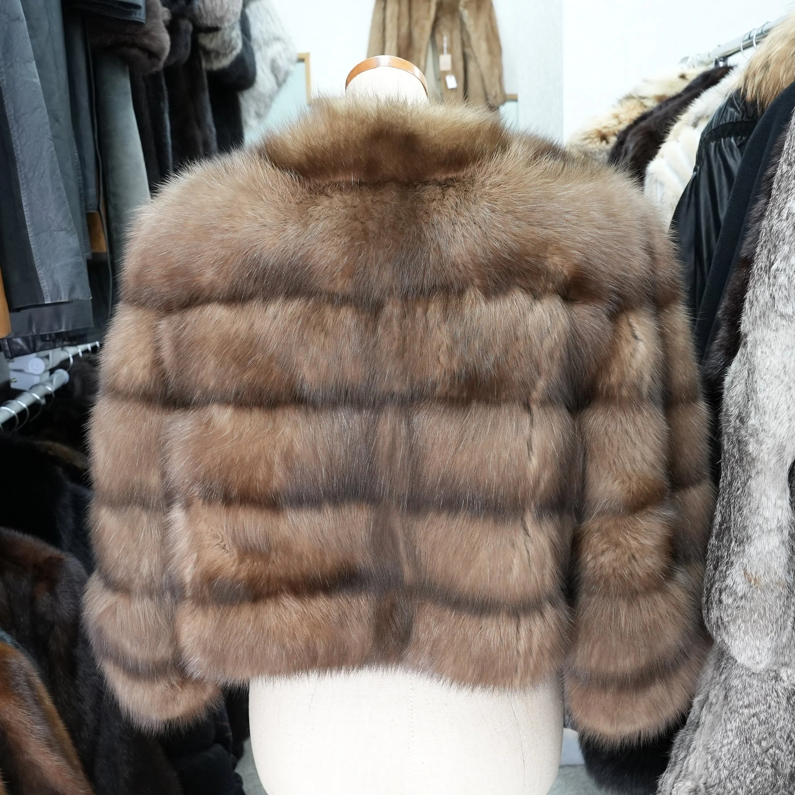 SOBOL Silvery Russian Sable Fur cropd Jacket – Genuine Vintage Fur From Japan