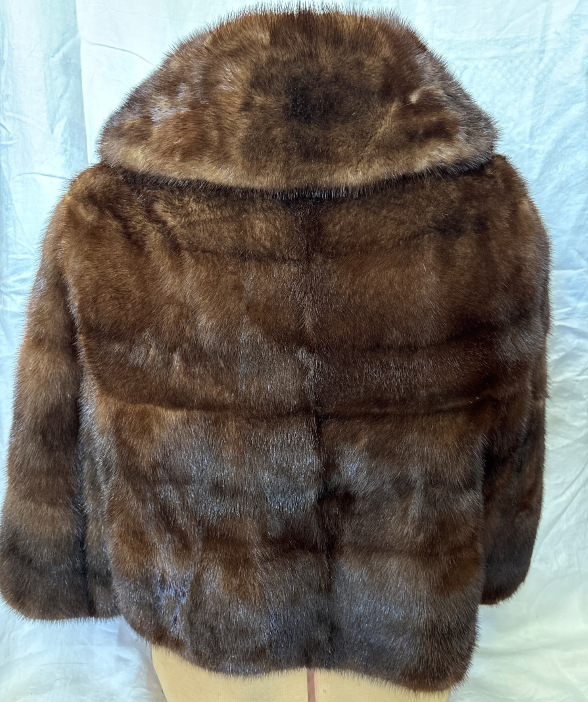 VINTAGE Brown Mink 50’s SHRUG JACKET LADIES SMALL-Shawl Collar-Bracelet Sleeves