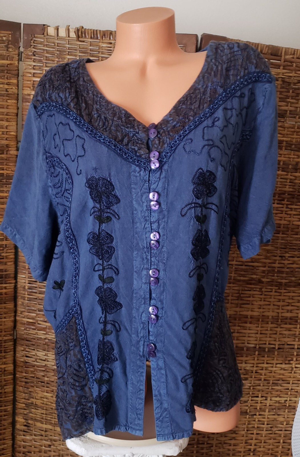 Beautiful Vintage Indigo Blue Vine Embroidered Button Blouse Top Shirt Sz XL