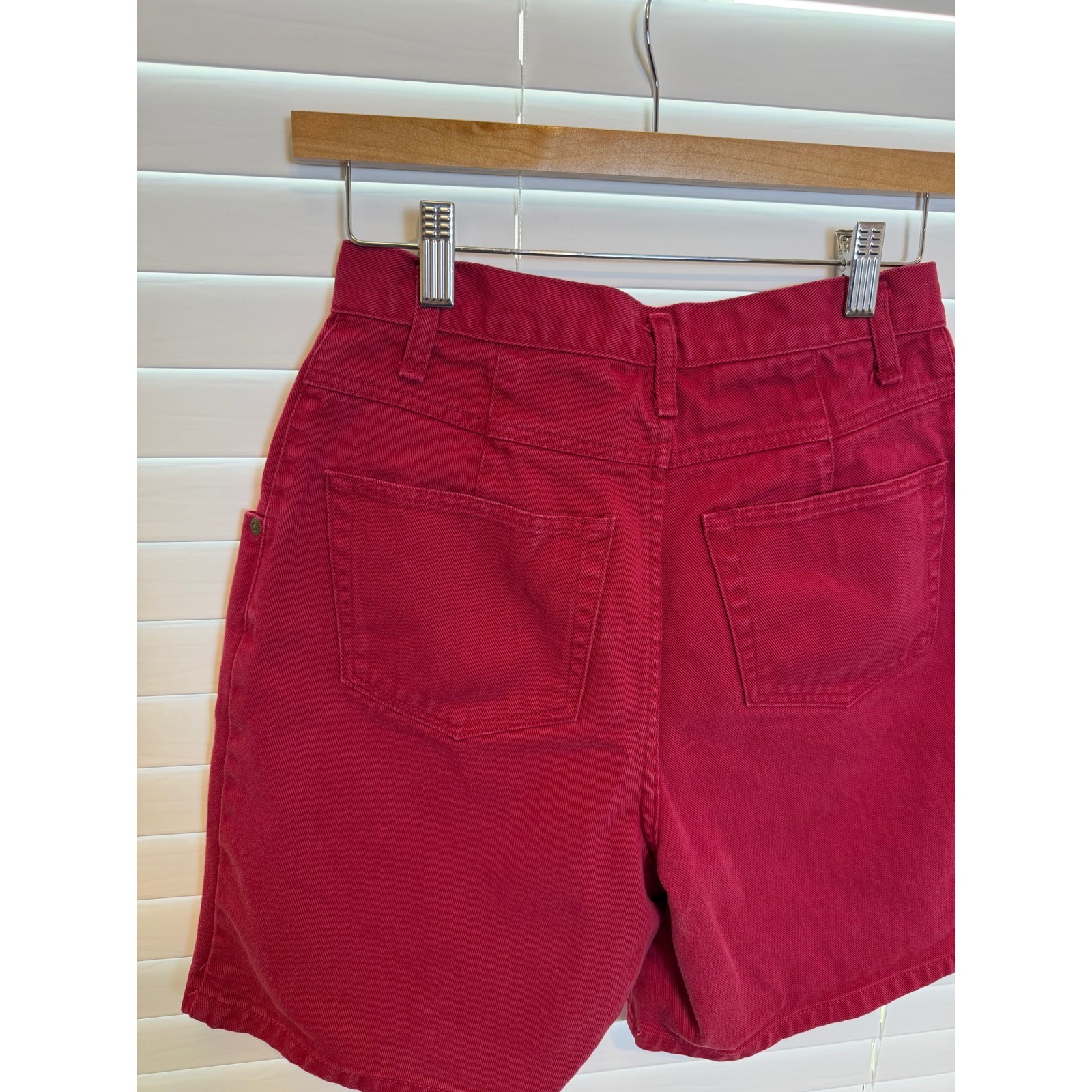 Vtg Eddie Bauer Red Denim Mom Shorts Womens XS Retro Baggy 90’s High Rise