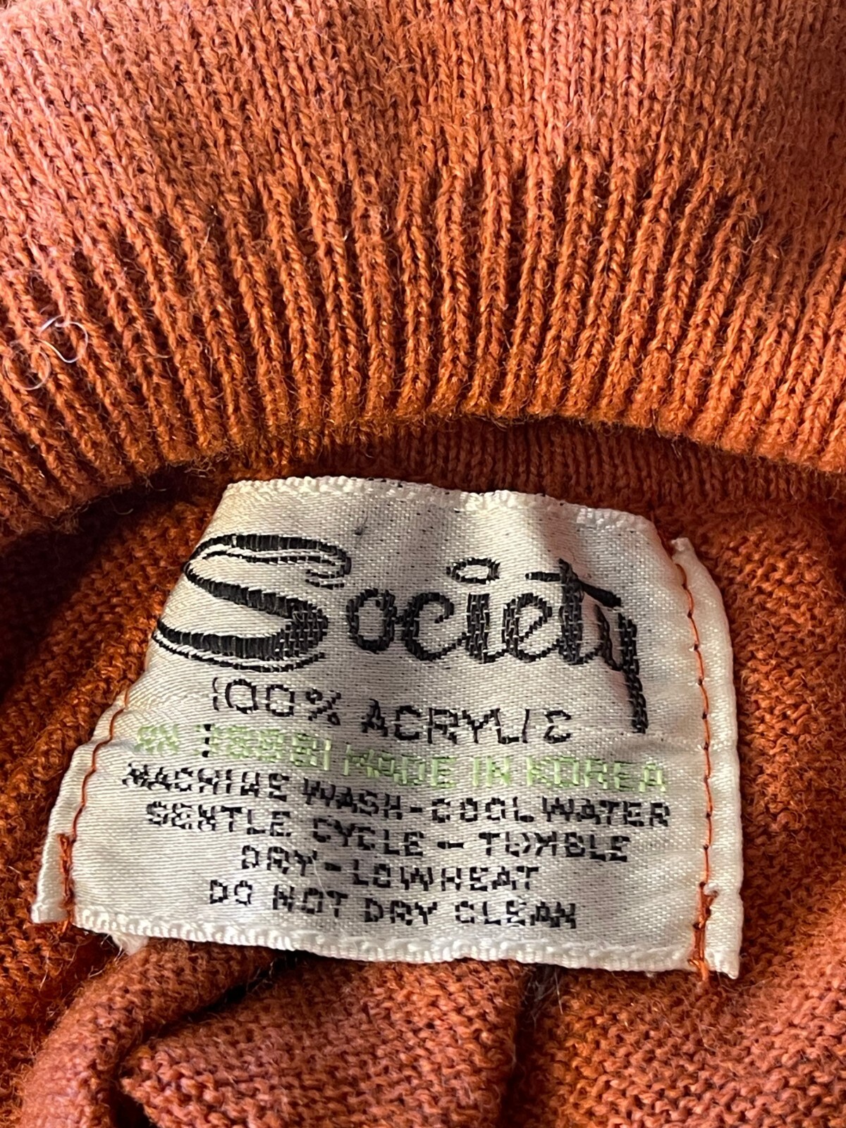 VINTAGE SOCIETY TURTLENECK ACRYLIC SWEATER, Terracotta, M 38″ Bust, EUC