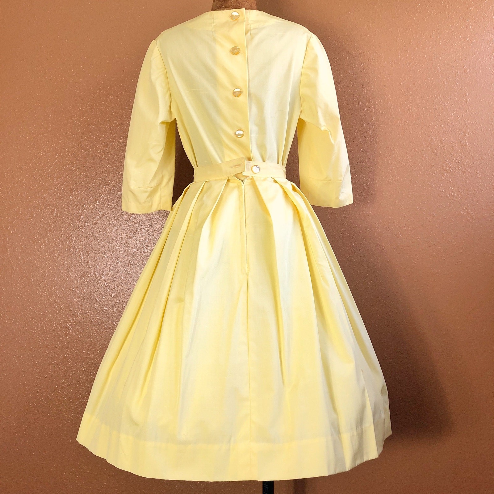 Vintage 50s Butter Yellow Handmade 2pc Blouse & Full Skirt Set XS