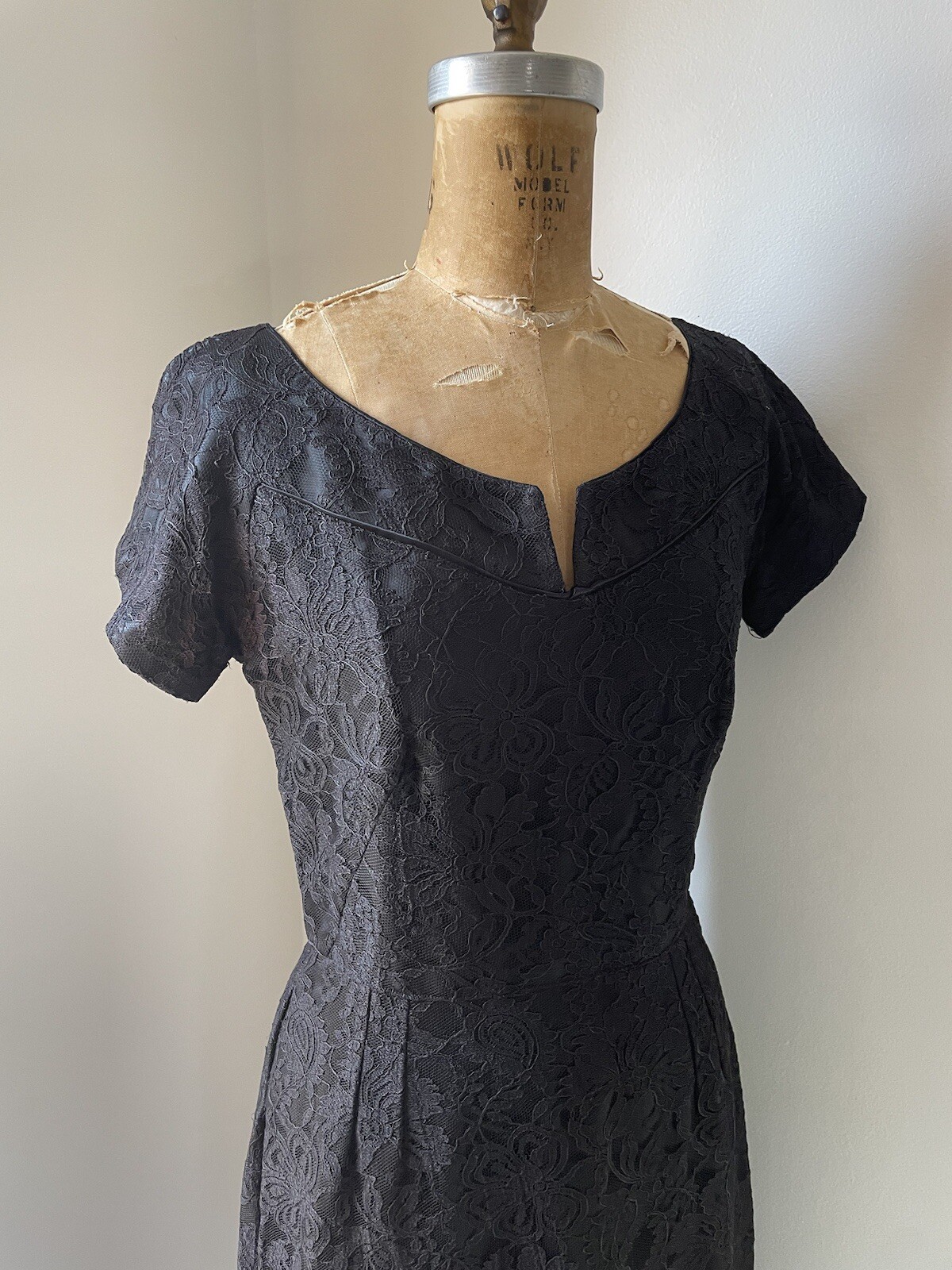 Vintage 1950’s Black Lace Cocktail Dress LBD Party Mid Century S
