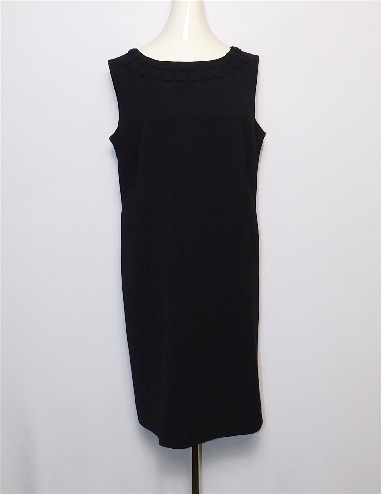 Women’s Dana Buchman Black Elegant Classic Shift Dress Sz 12