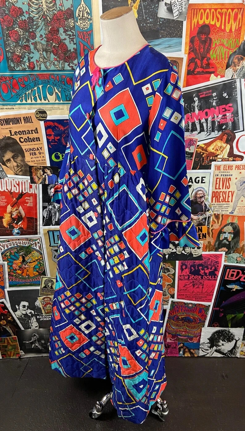 Vtg 60s Neon Mod Geometric Print Quilted Penneys Loungewear Housecoat Robe XS