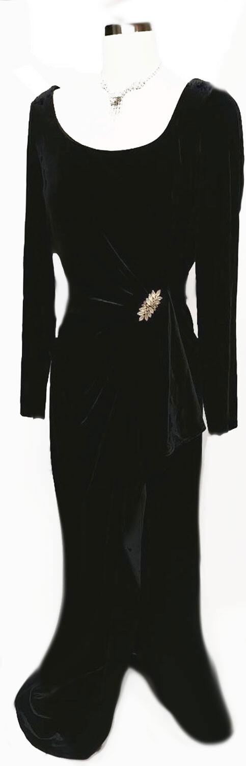 BEAUTIFUL ADRIANNA PAPELL BLACK SATIN SPANDEX EVENING GOWN ADORNED WITH HUGE BOW