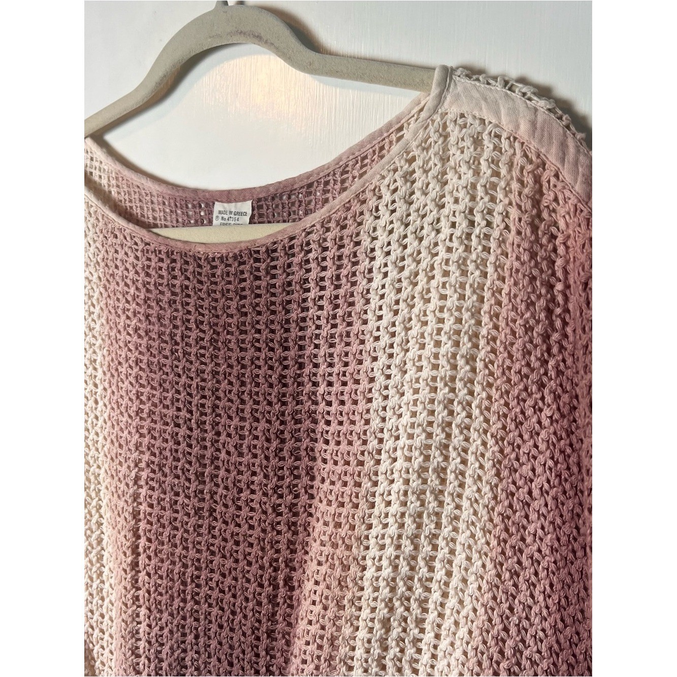 Vtg Made in Greece Open Weave Knit Crop Top Ombre Mauve Cream One Size 80s