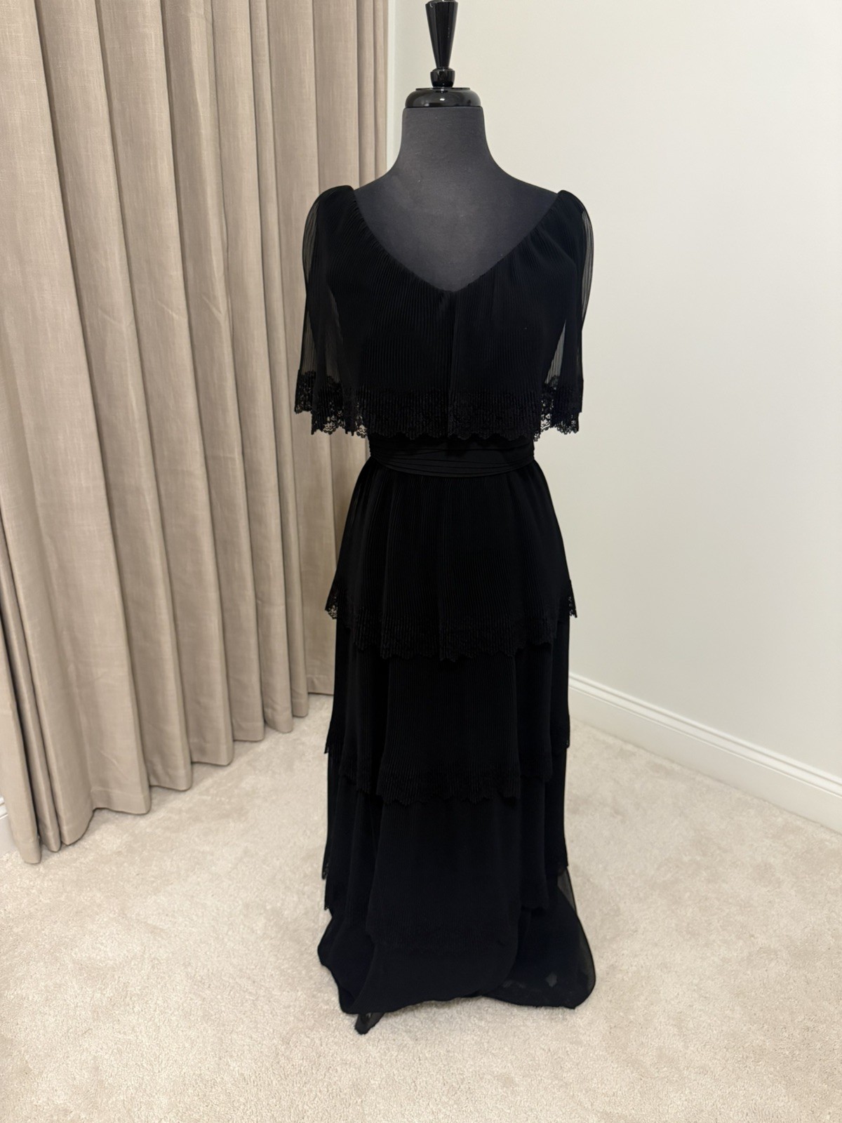 Vintage Miss Elliette Black Tiered Chiffon Lace Pleated Formal Maxi Dress 8
