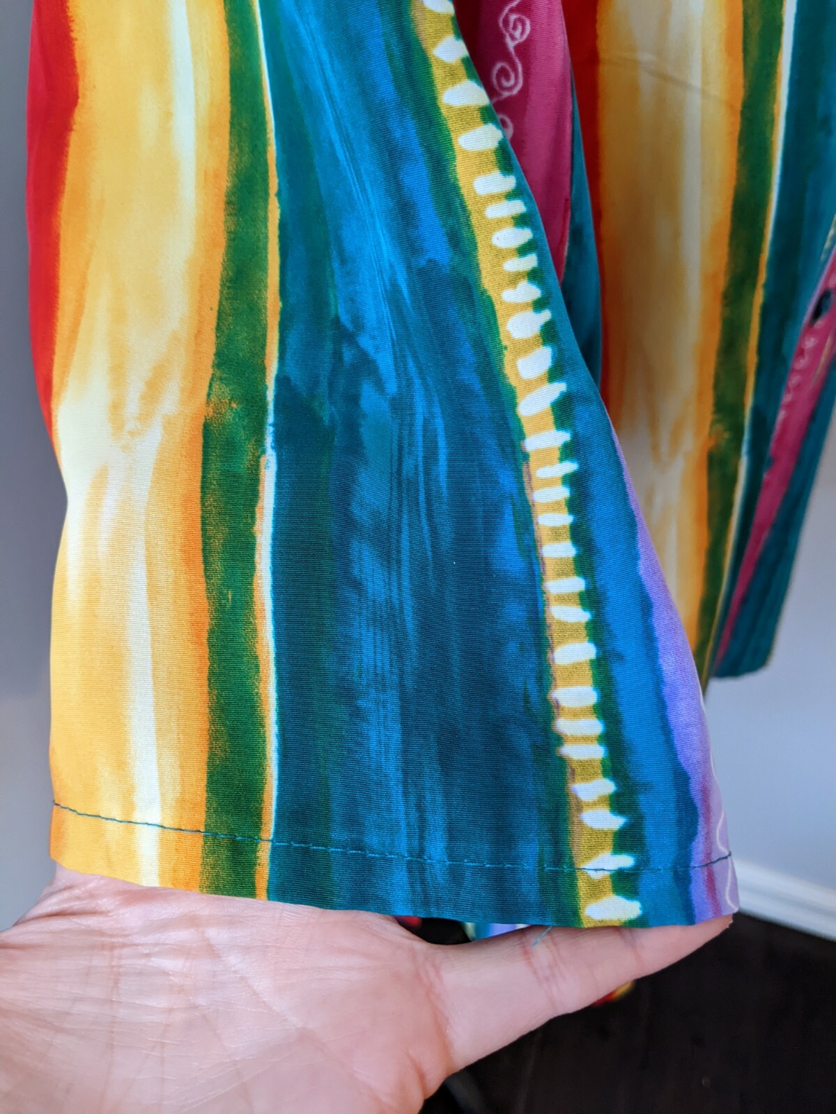 Vtg Bon Worth Women’s Rainbow Shirt Button Up Short Sleeve Pride Bold Grandma