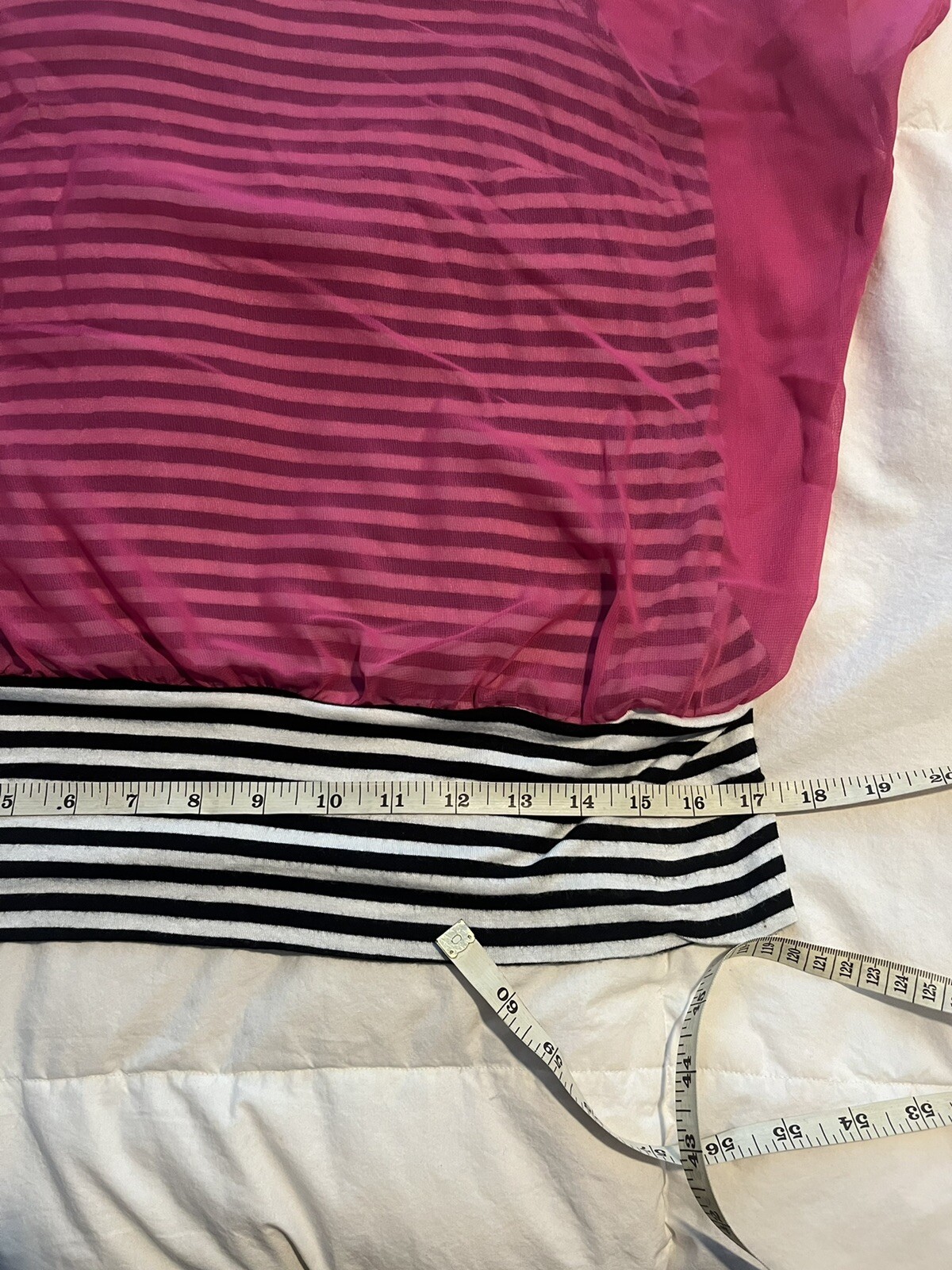 Vintage 90 I.N. Studio Woman Black-and-white stripes pink Sheer Ladder Top SZ M